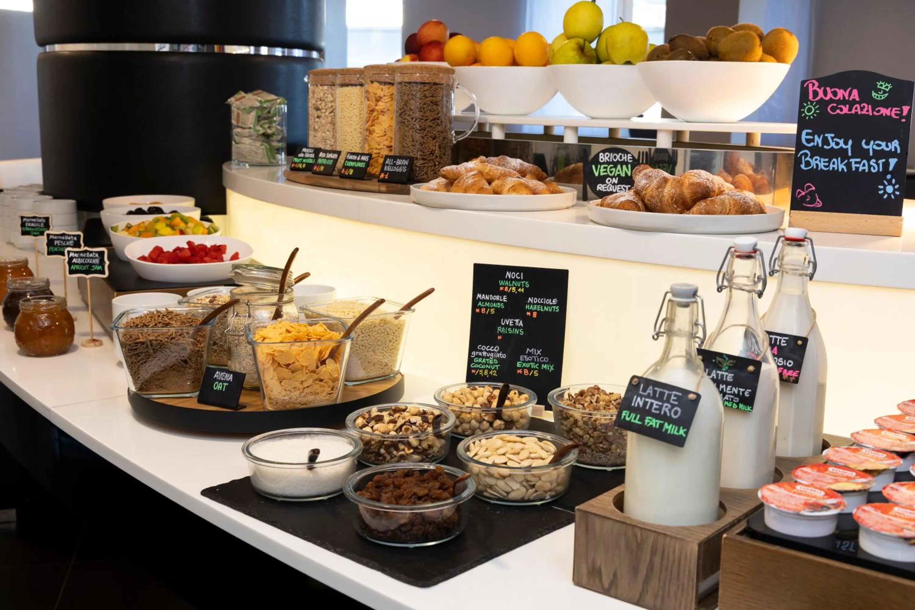 Breakfast in Holiday Inn Genoa City by IHG