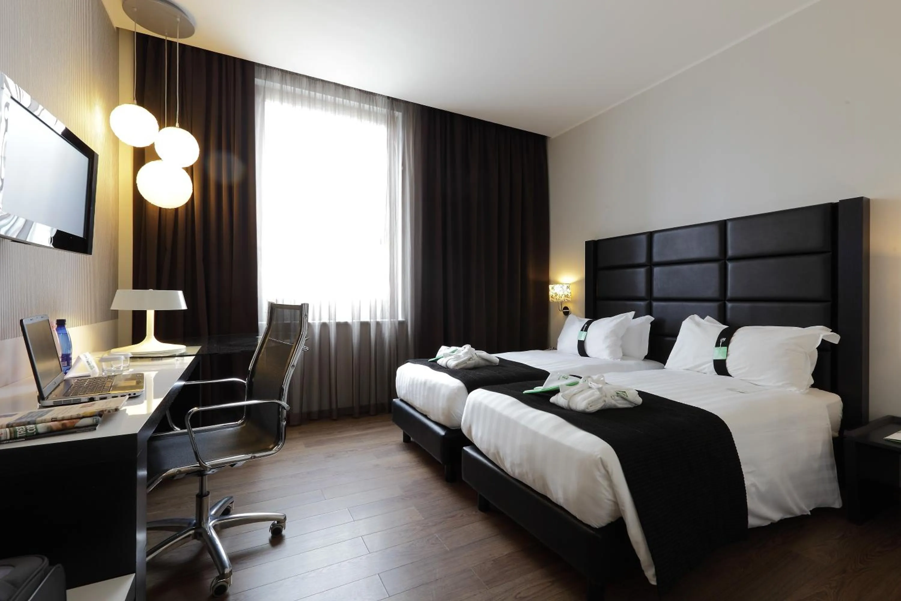 Bedroom, Bed in Holiday Inn Genoa City by IHG