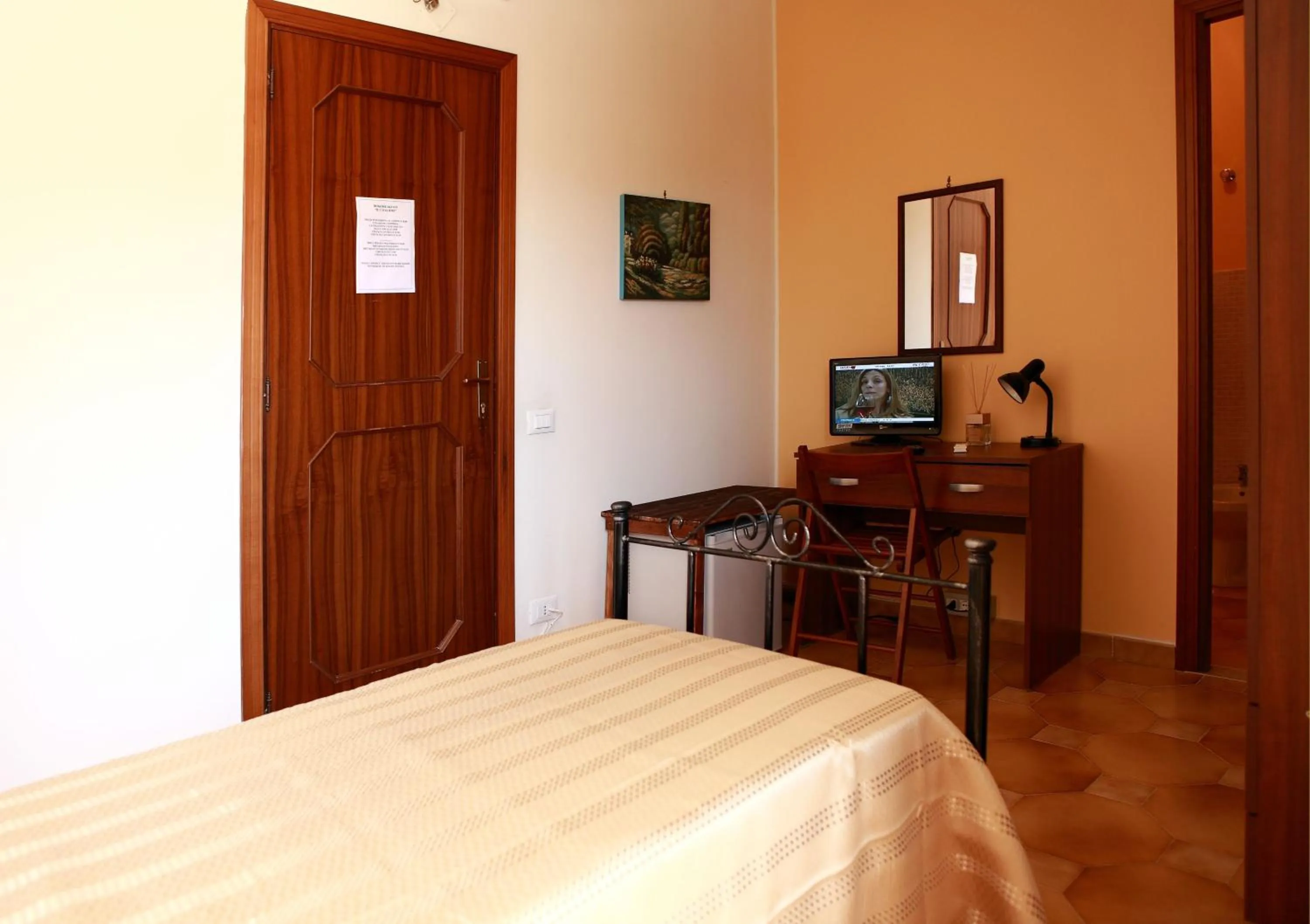 Photo of the whole room, Bed in Il Cavaliere