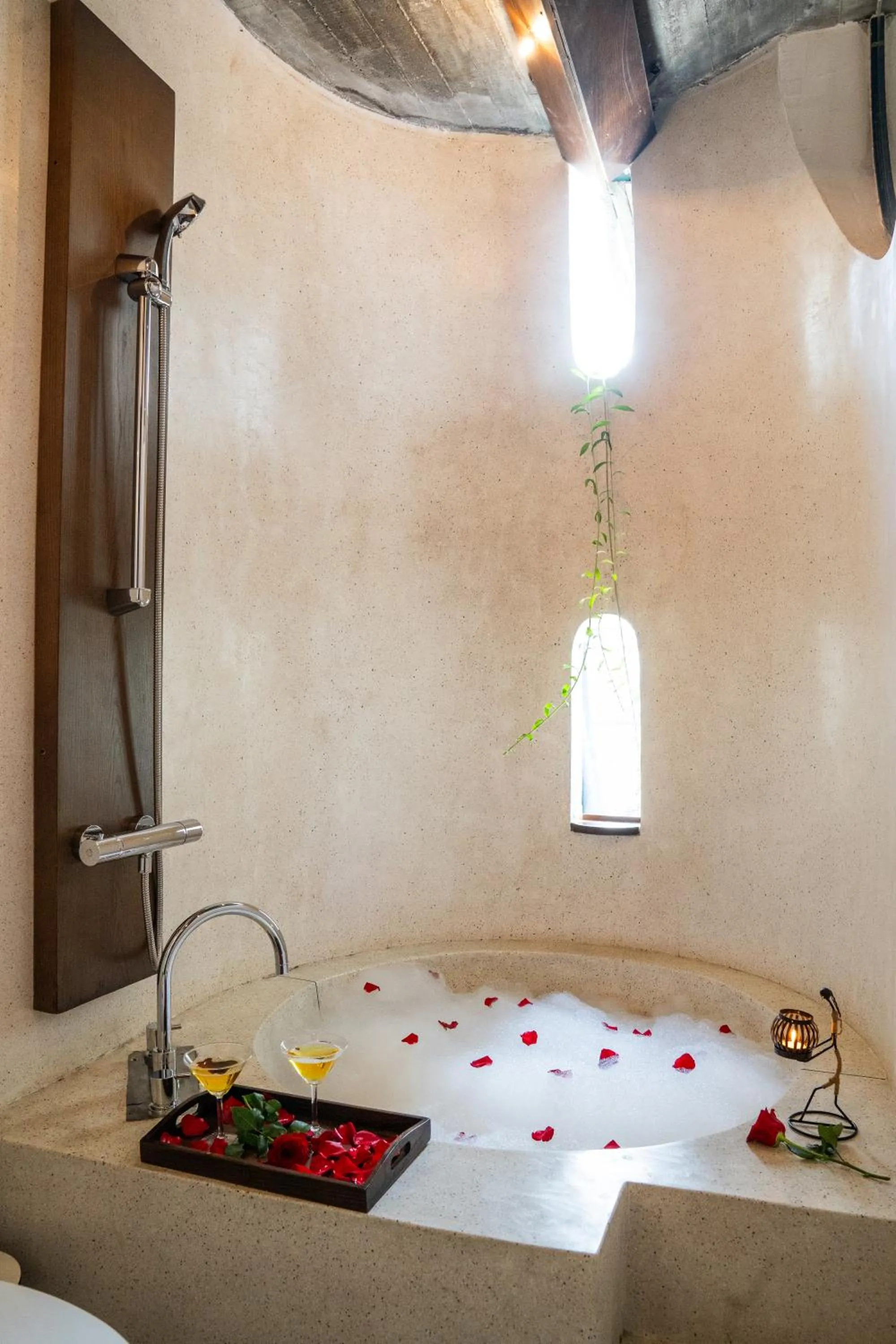 Hot Tub in The Memory Danang Boutique