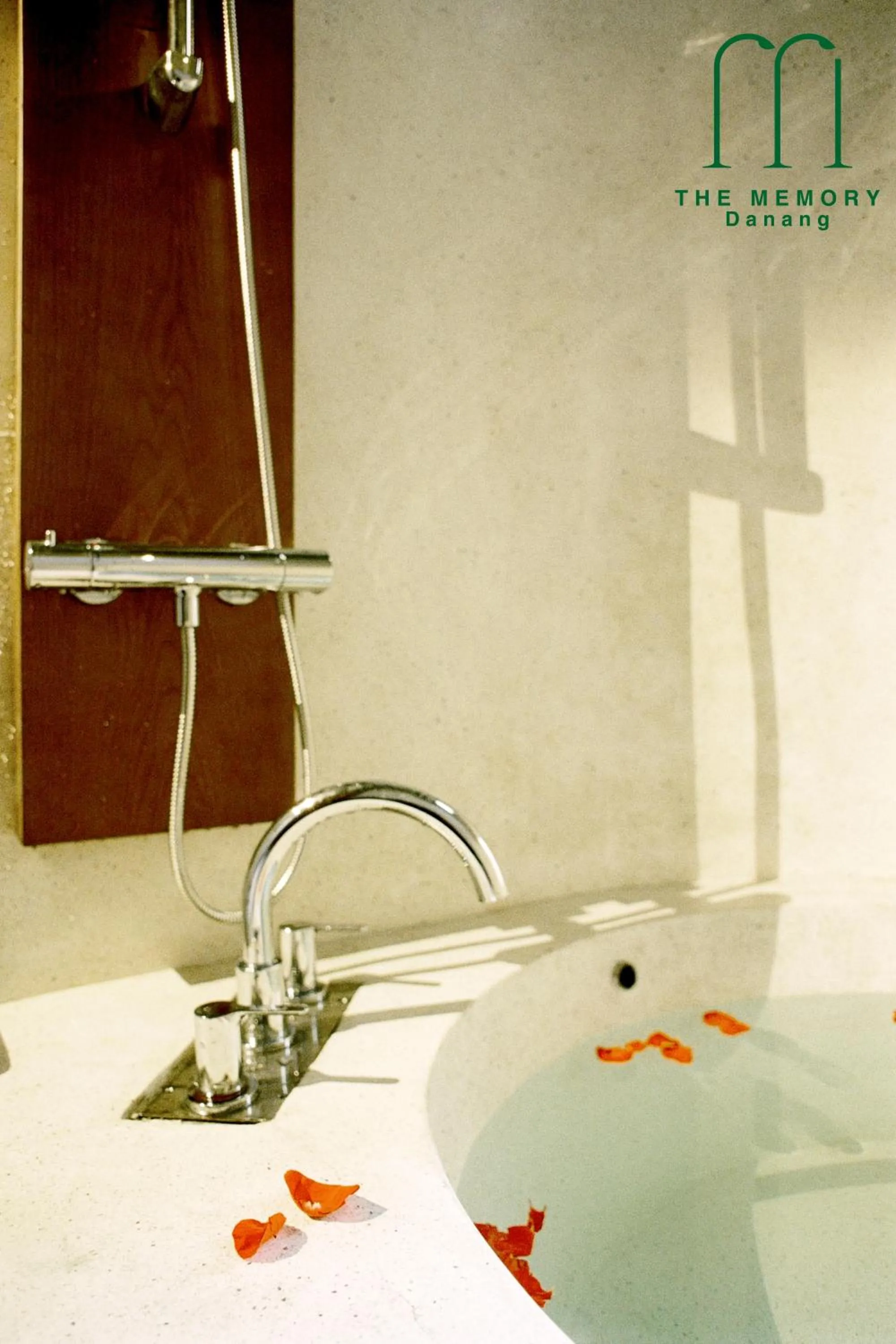 Bath in The Memory Danang Boutique