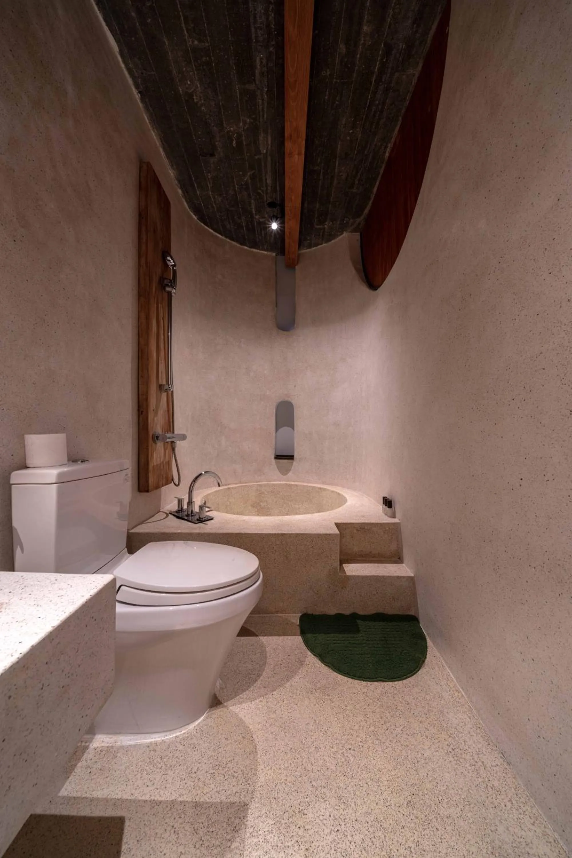 Shower in The Memory Danang Boutique