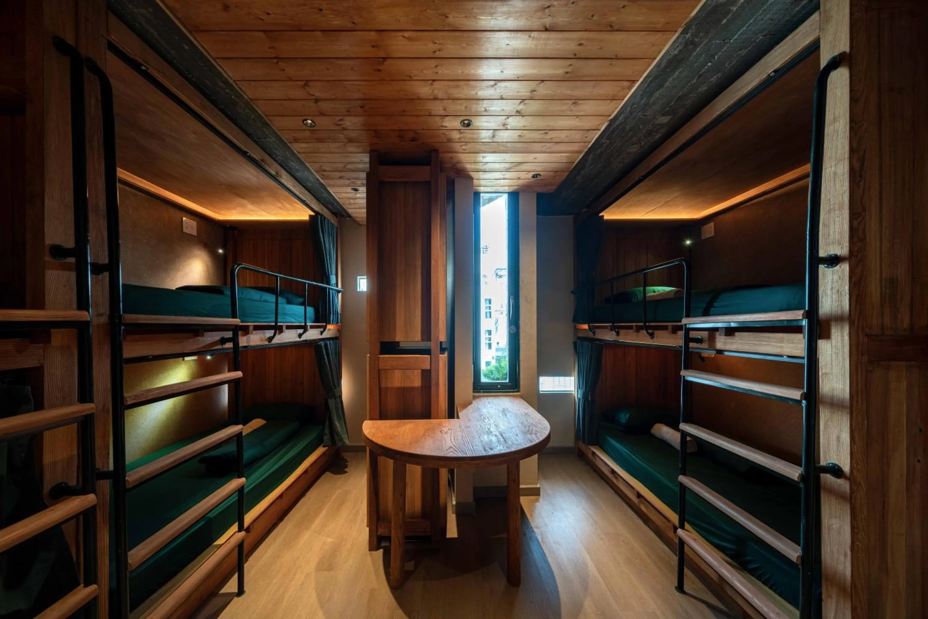 Photo of the whole room, Bed in The Memory Danang Boutique