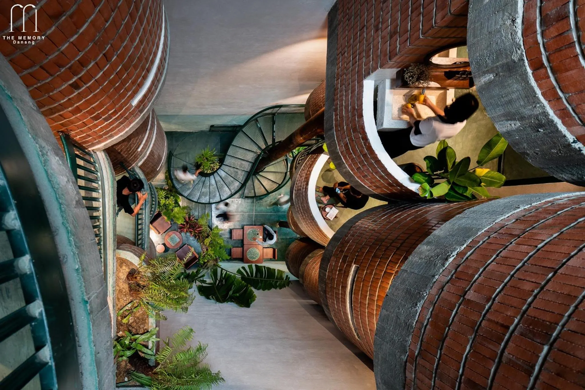 Communal lounge/ TV room in The Memory Danang Boutique