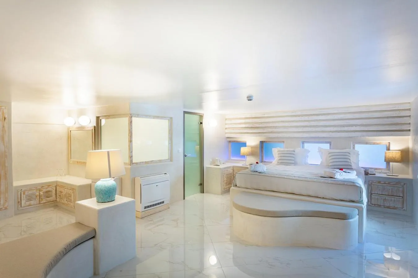 Bed in Rhodos Horizon City-Adults Only