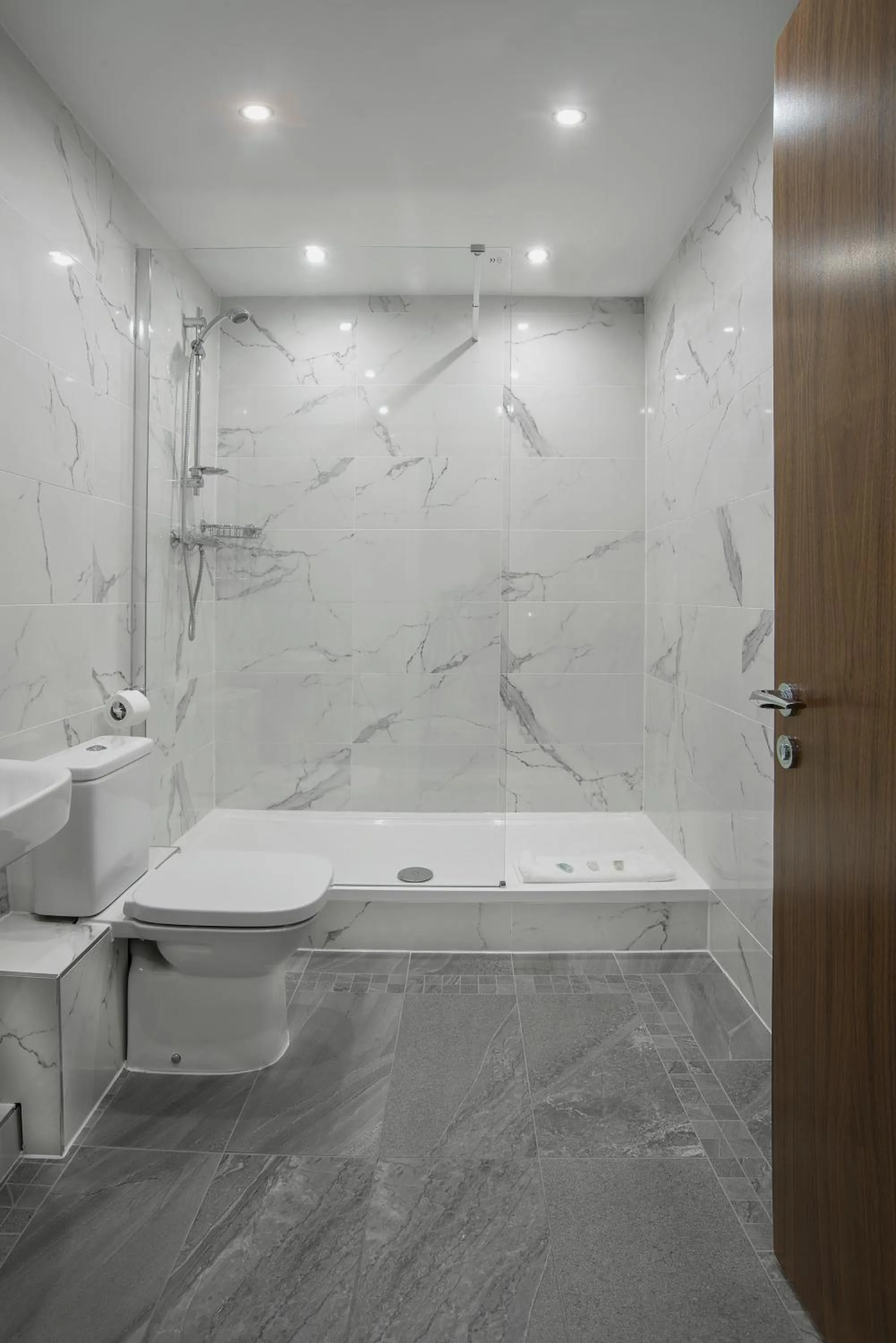 Shower in The Castle Collection - 42 Castle Street