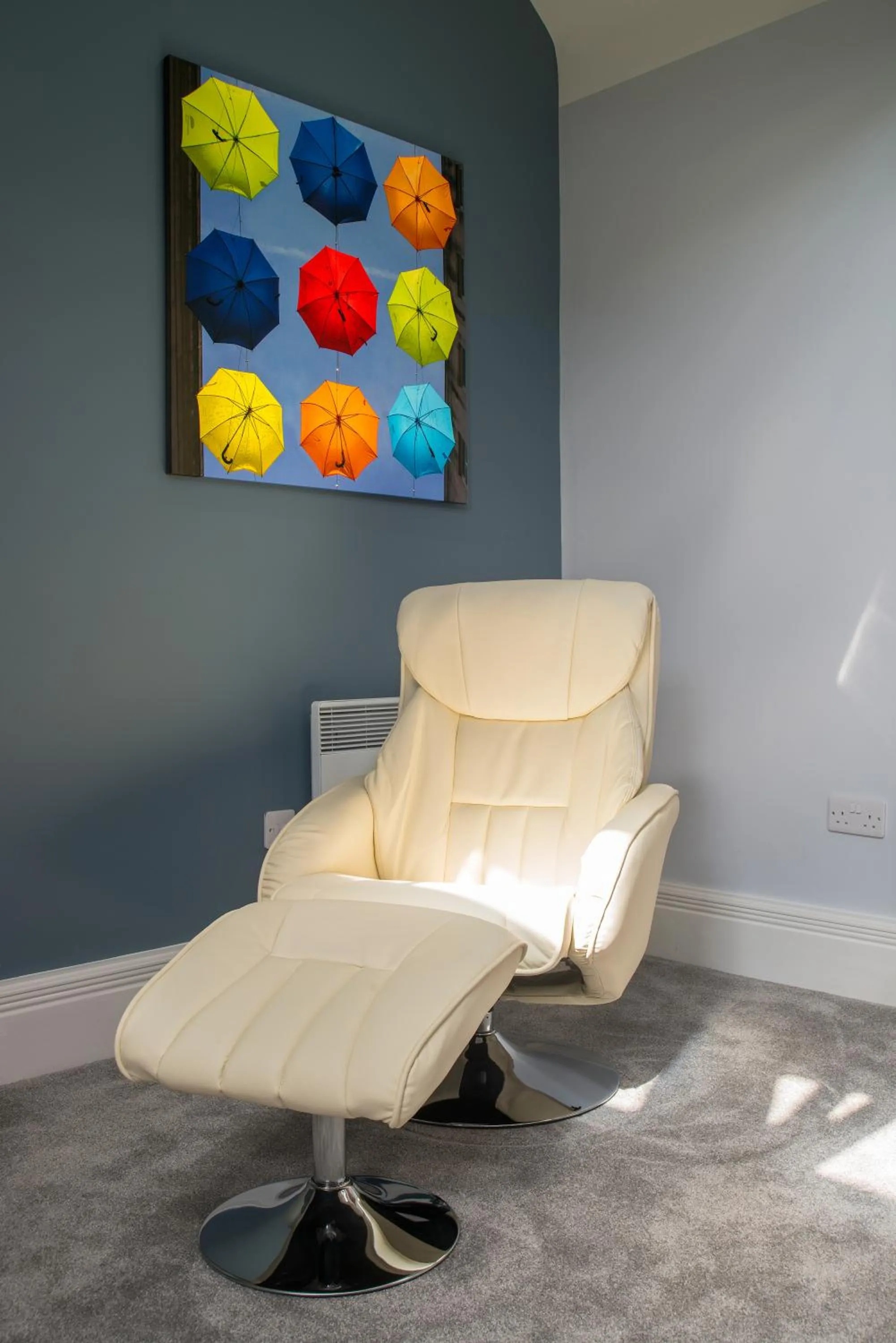 Seating area in The Castle Collection - 42 Castle Street