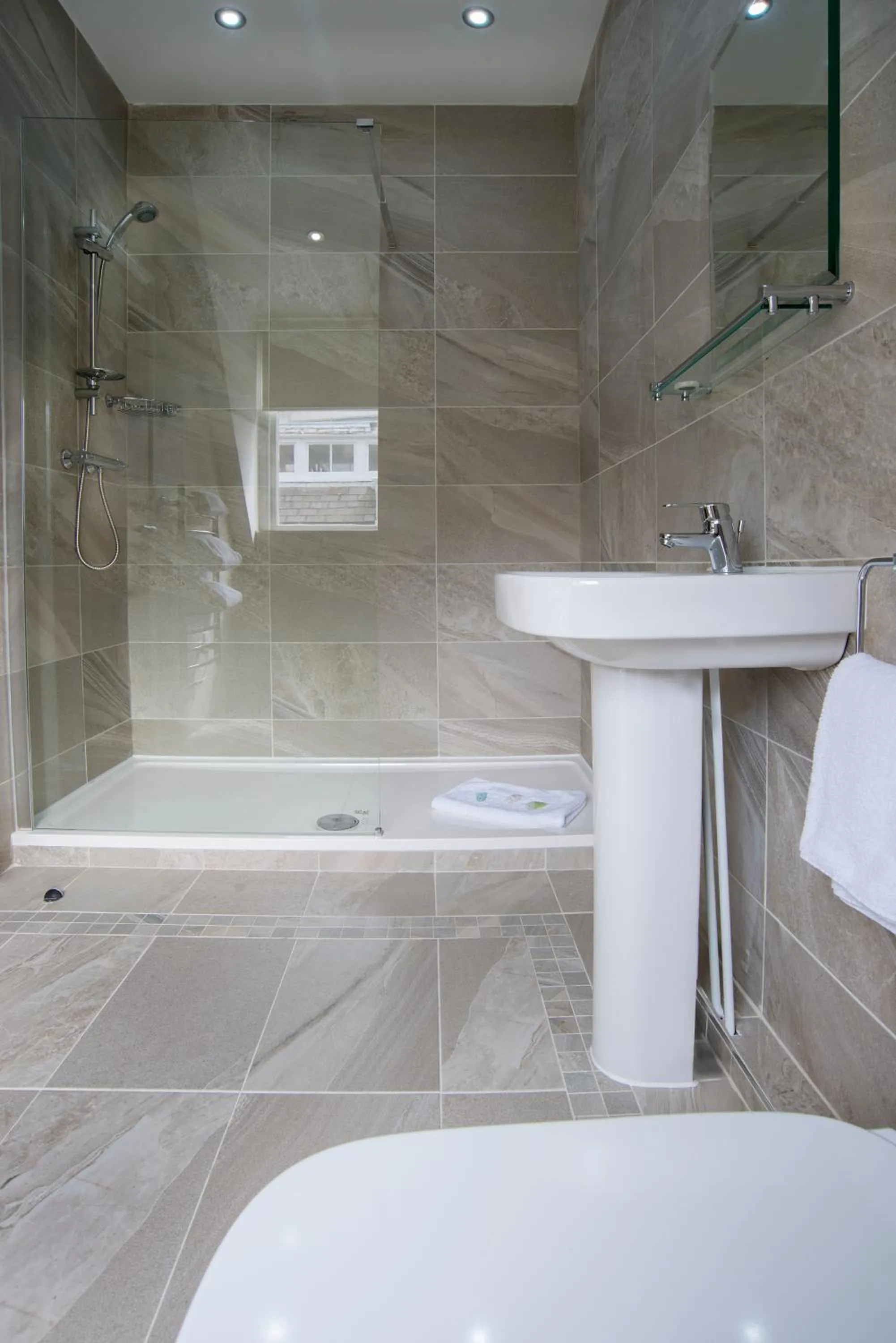 Shower in The Castle Collection - 42 Castle Street