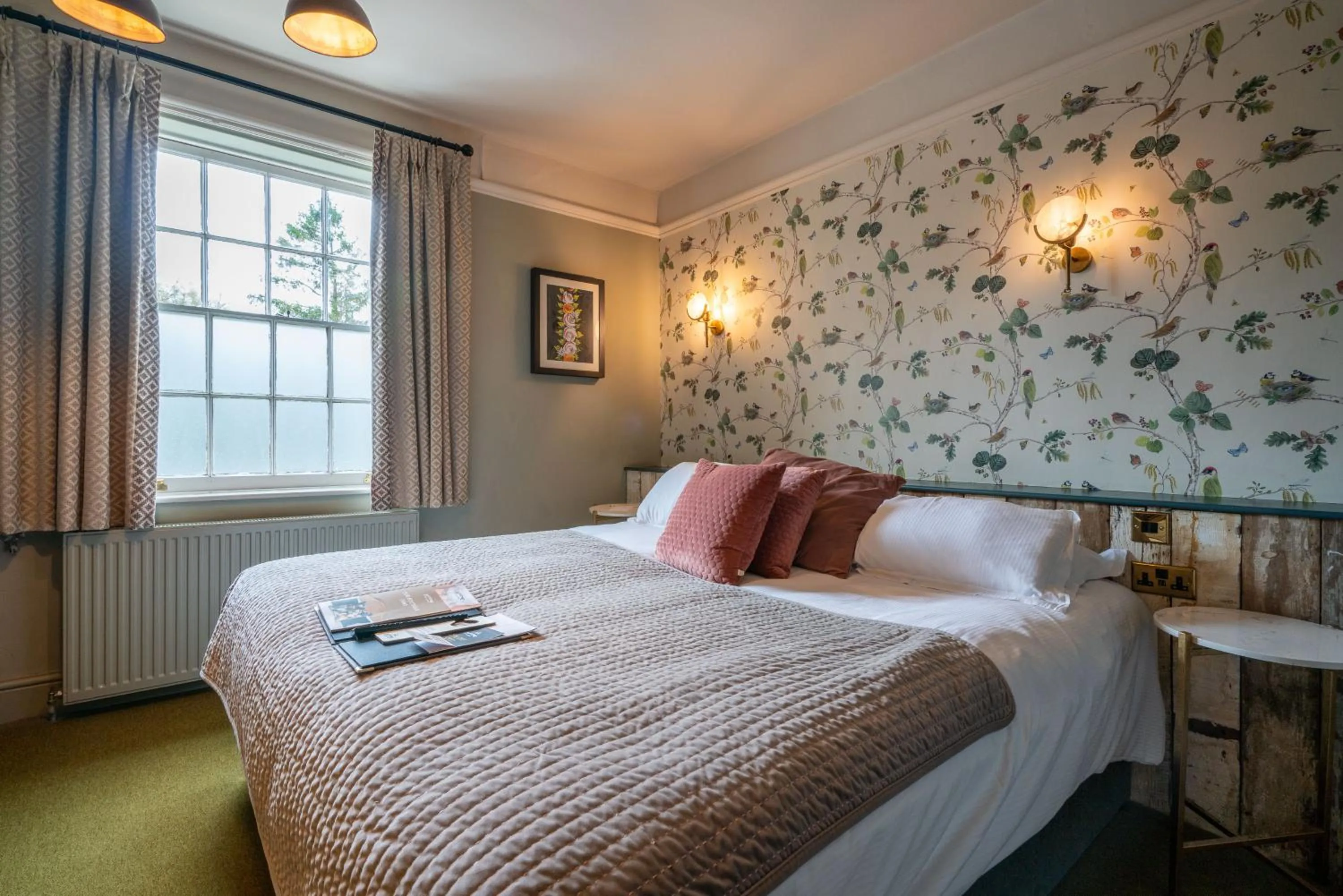 Bed in The Dundas Arms