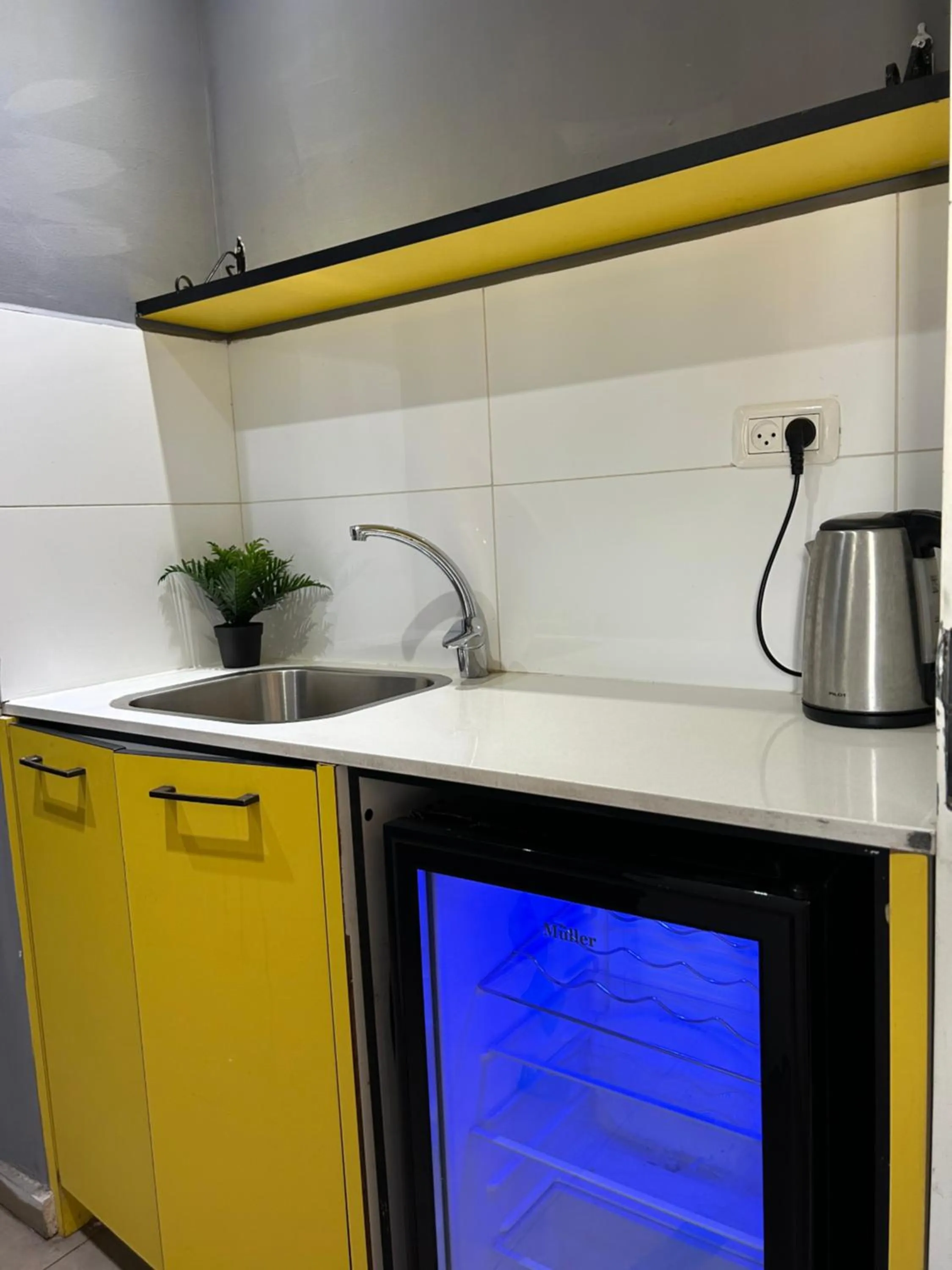 Kitchen or kitchenette in Amdar boutique