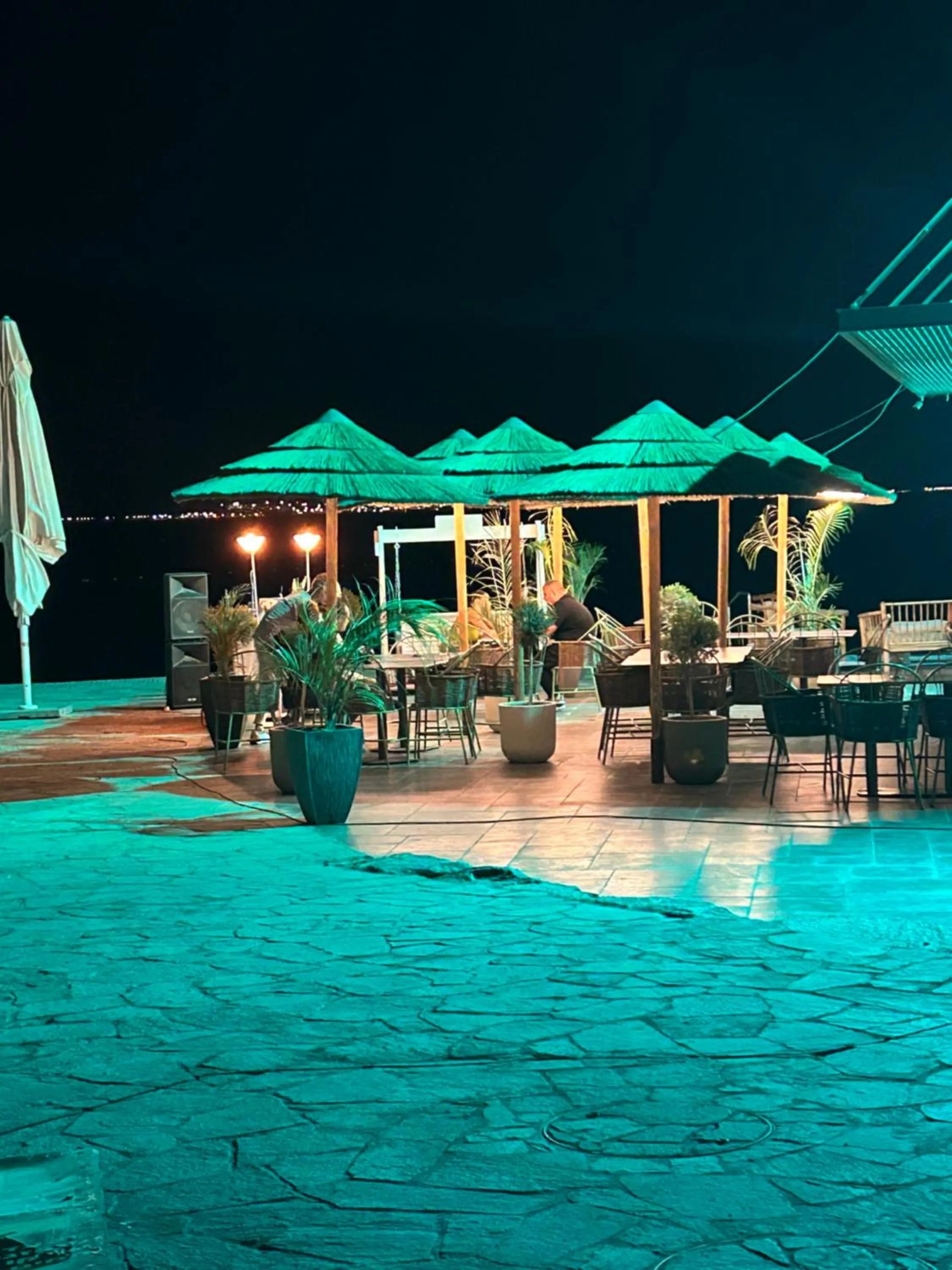 Beach in Amdar boutique