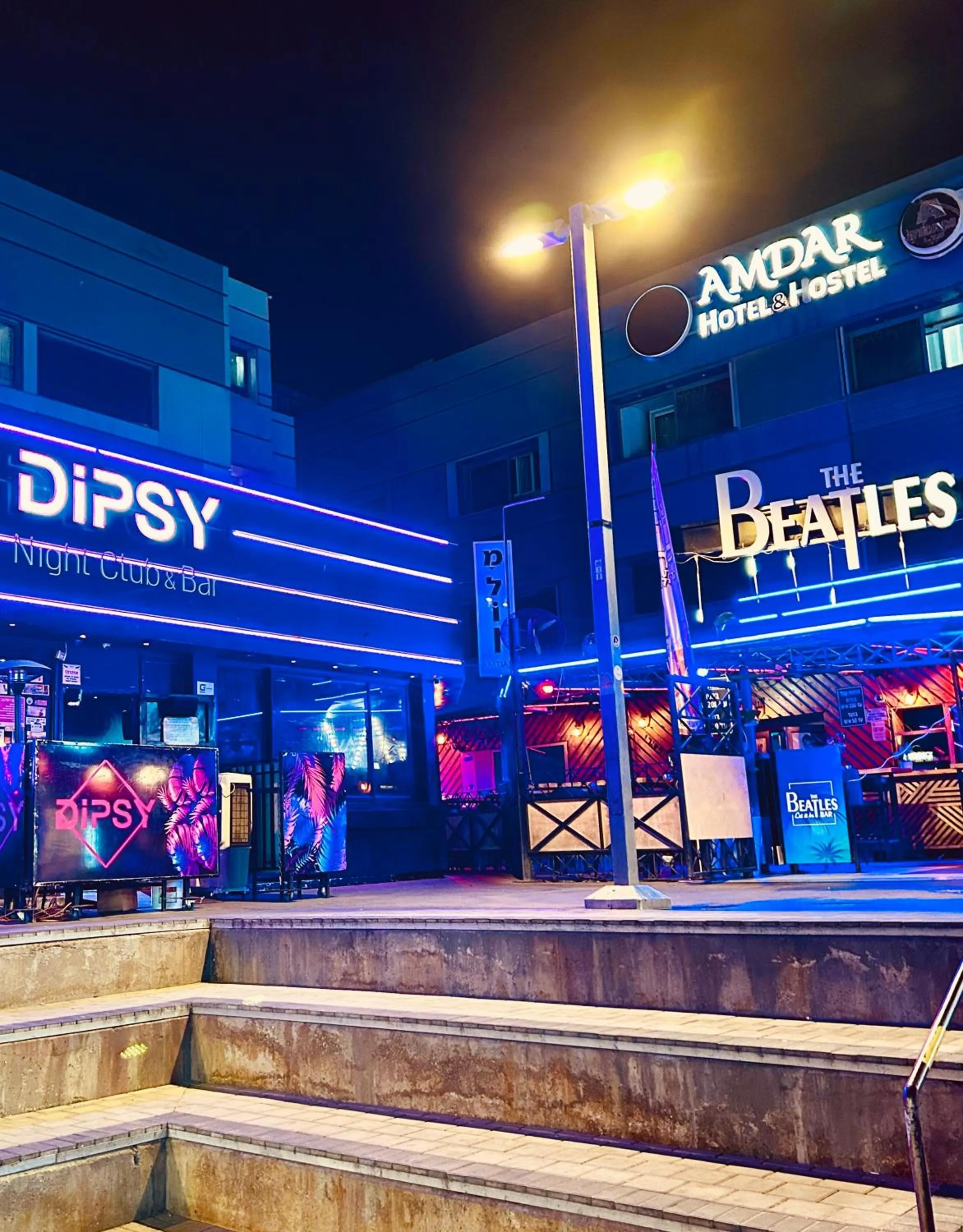 Property building in Amdar boutique