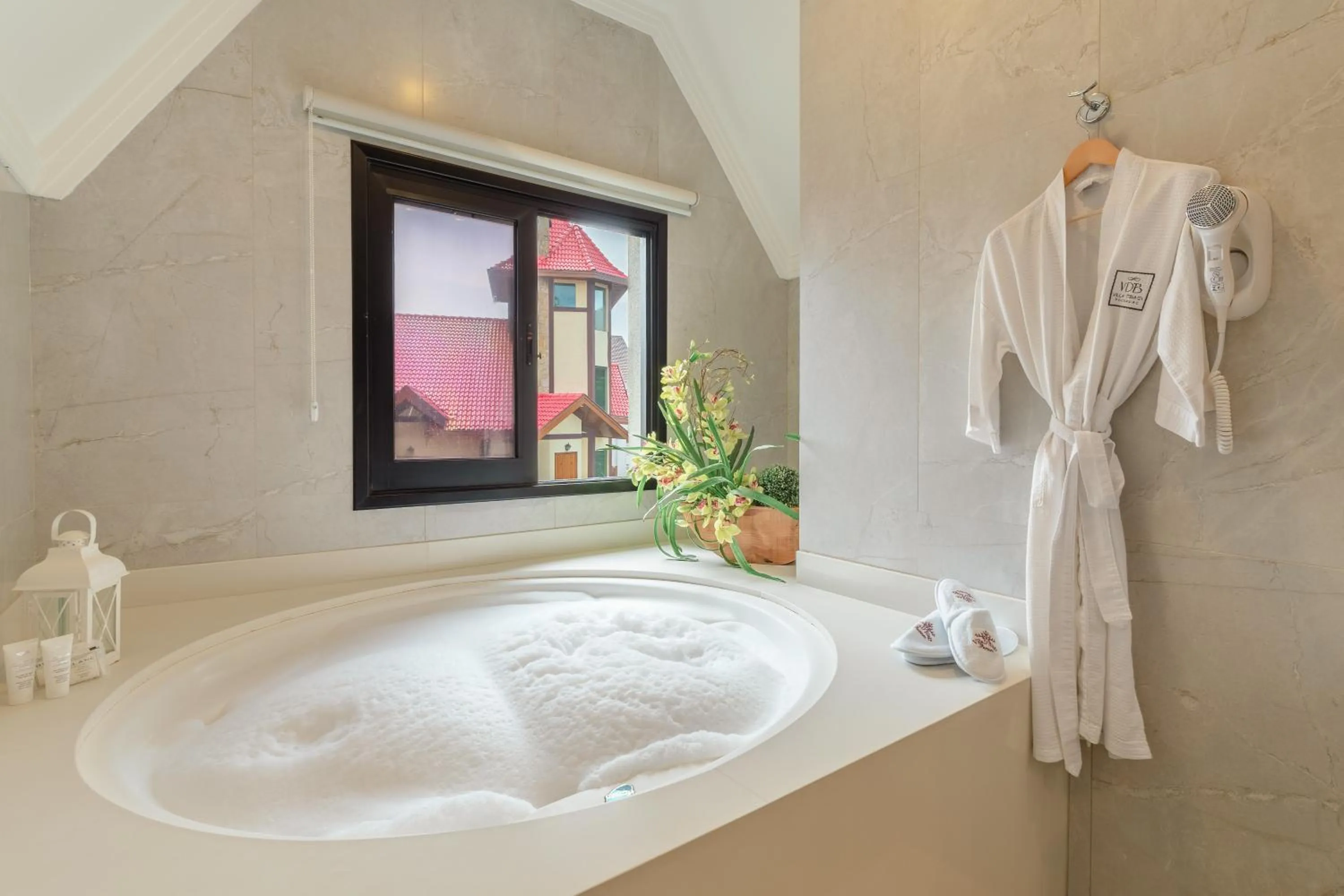 Hot Tub in Pousada D'Biagy Premium