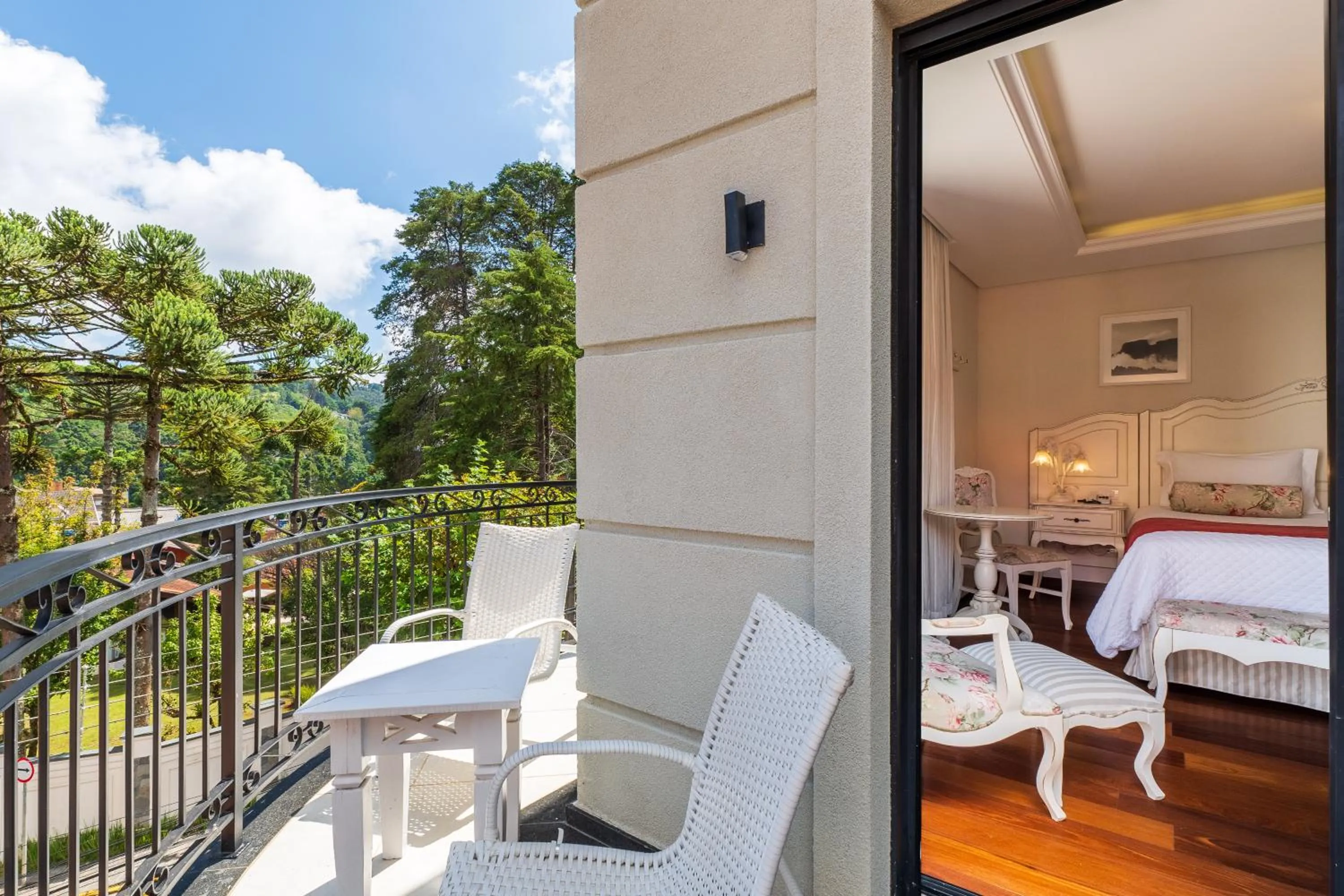 Spring, Bed in Pousada D'Biagy Premium