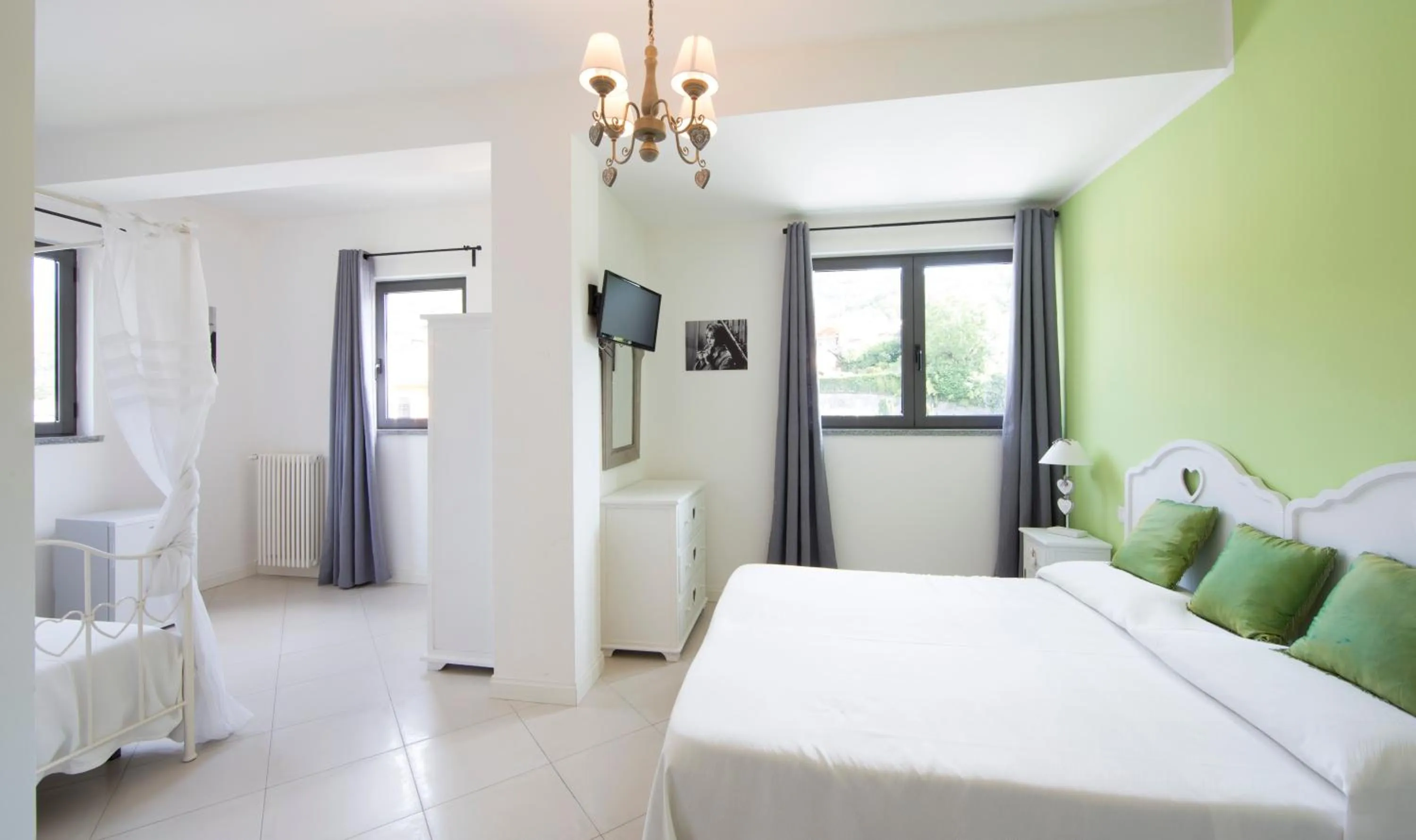 Photo of the whole room, Bed in B&B The Divine