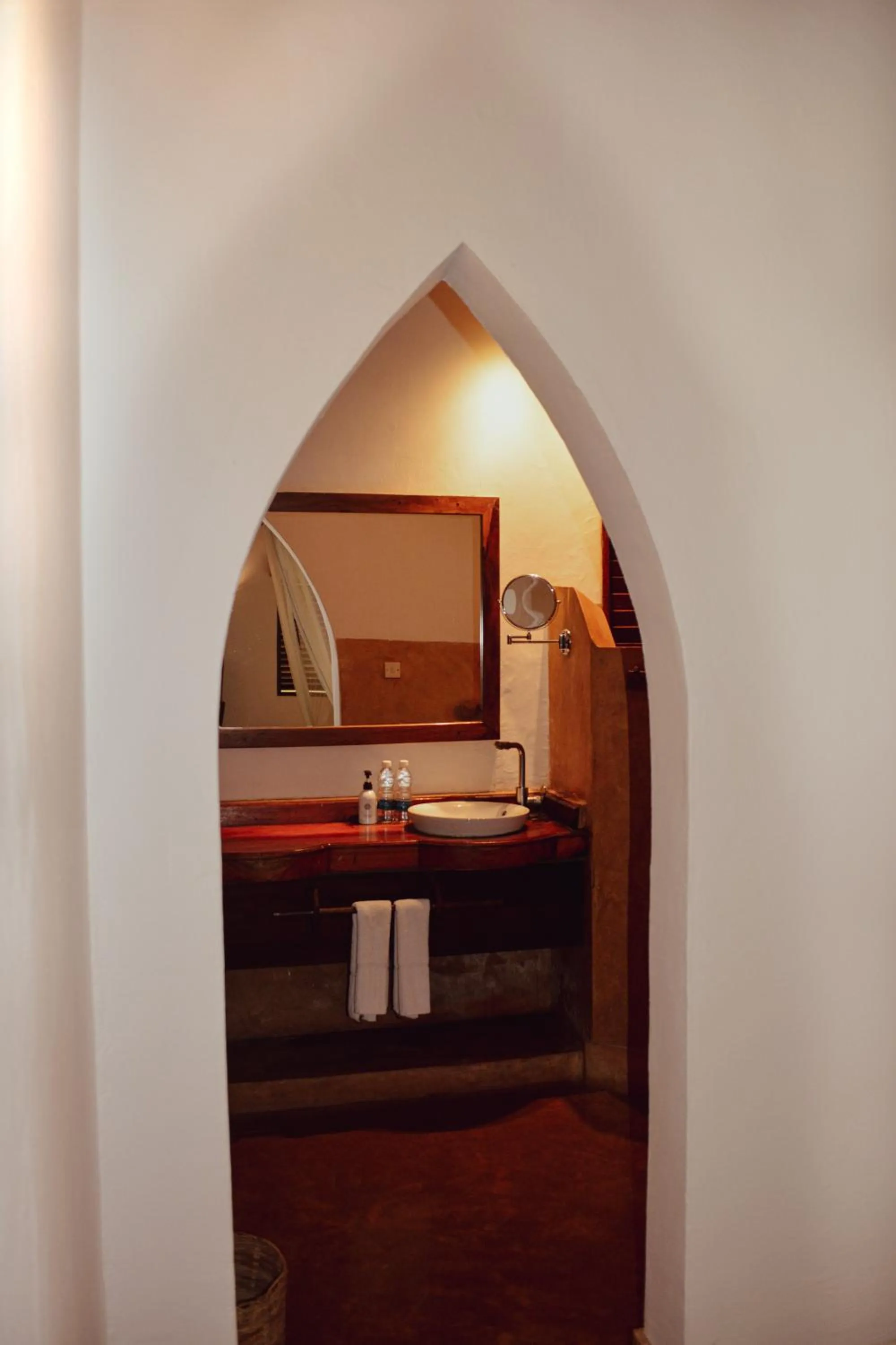 Toilet, Bed in SeVi Boutique Hotel