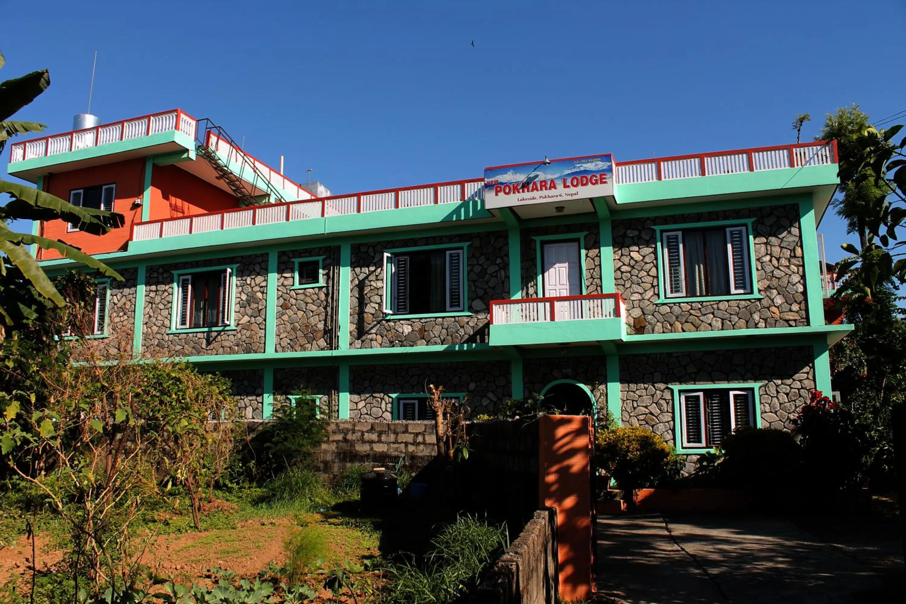 Facade/entrance in New Pokhara Lodge - Pokhara Lakeside