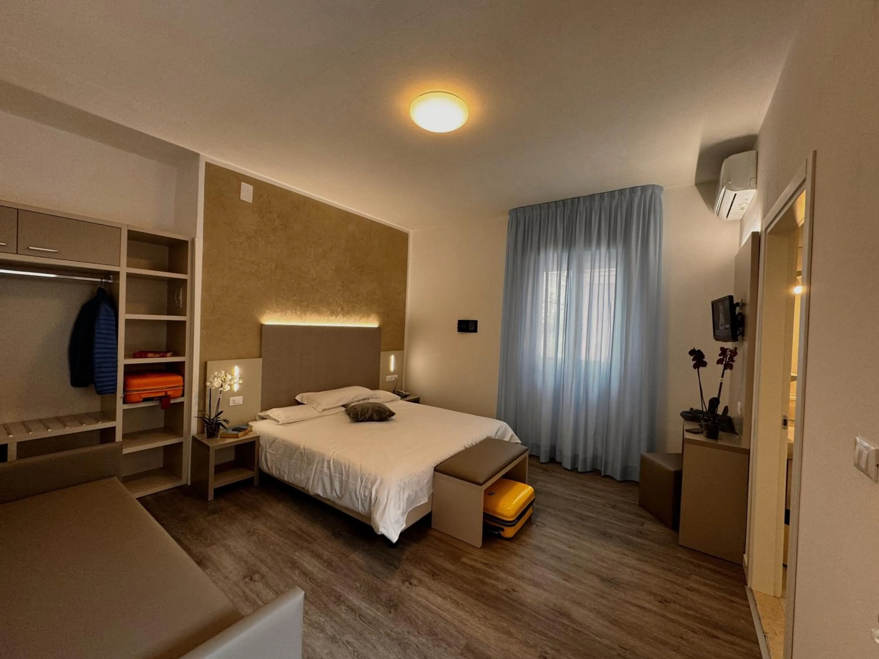 Bedroom in Hotel Etna