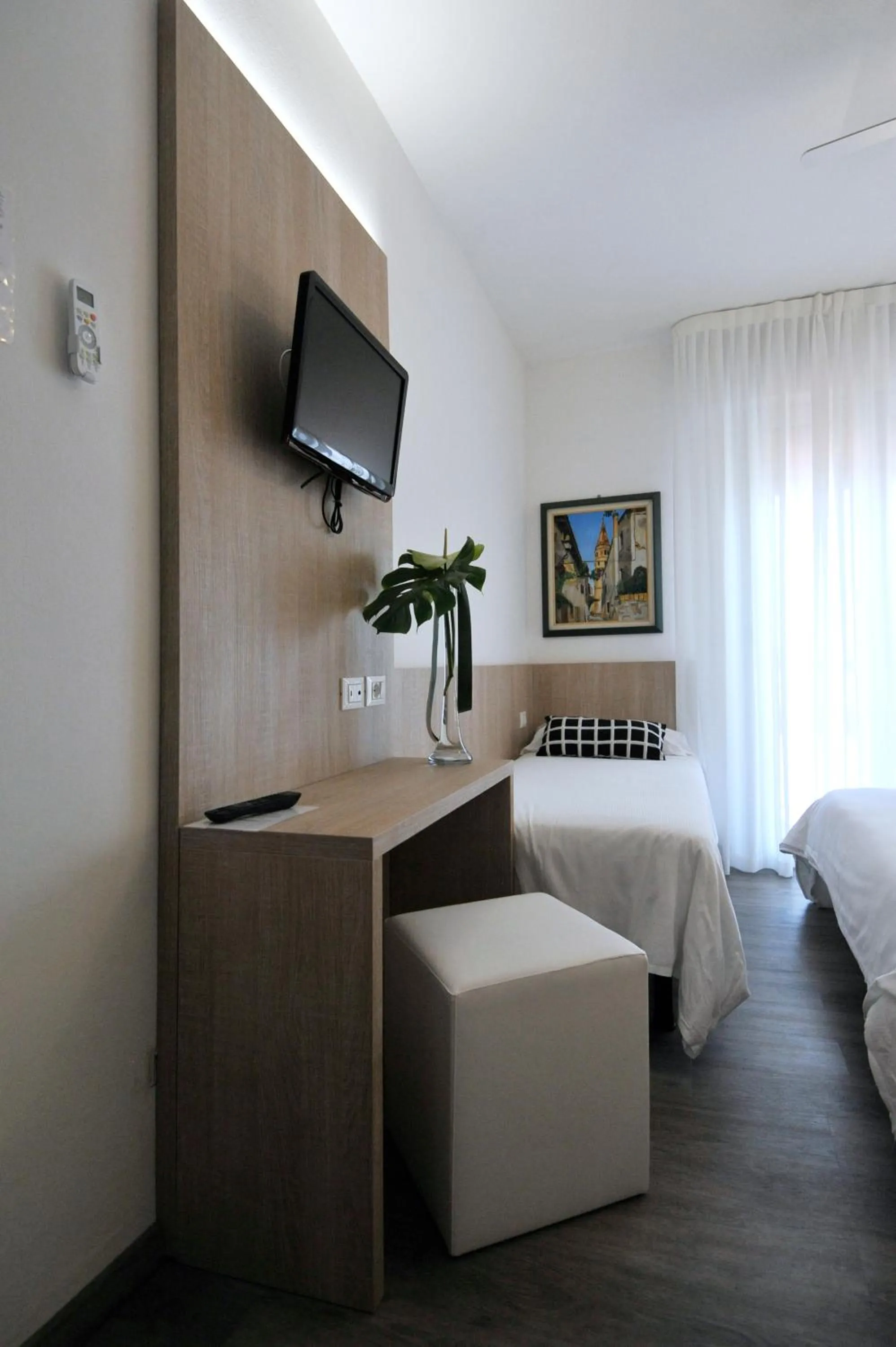 TV and multimedia in Hotel Etna