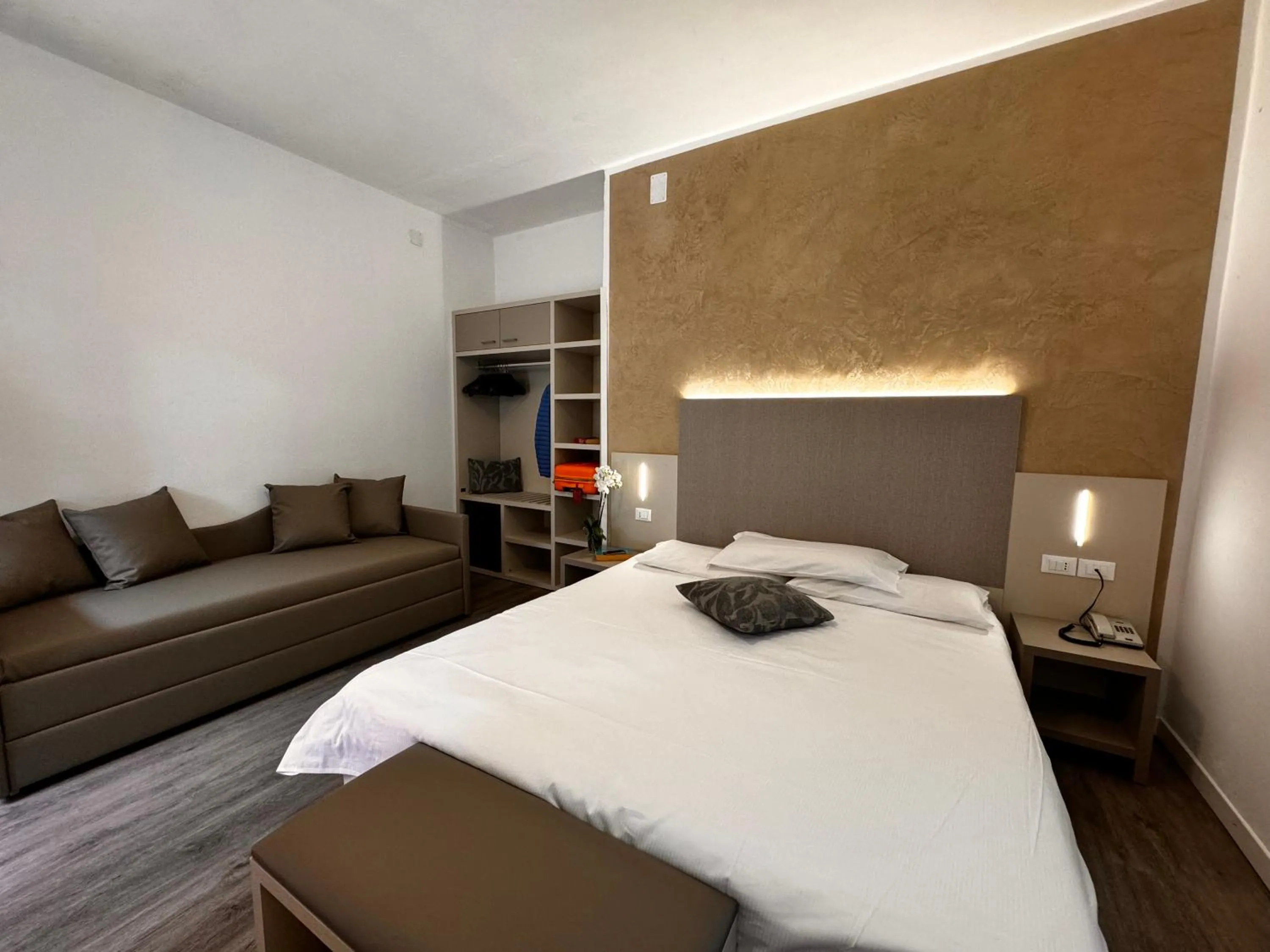 Bathroom in Hotel Etna