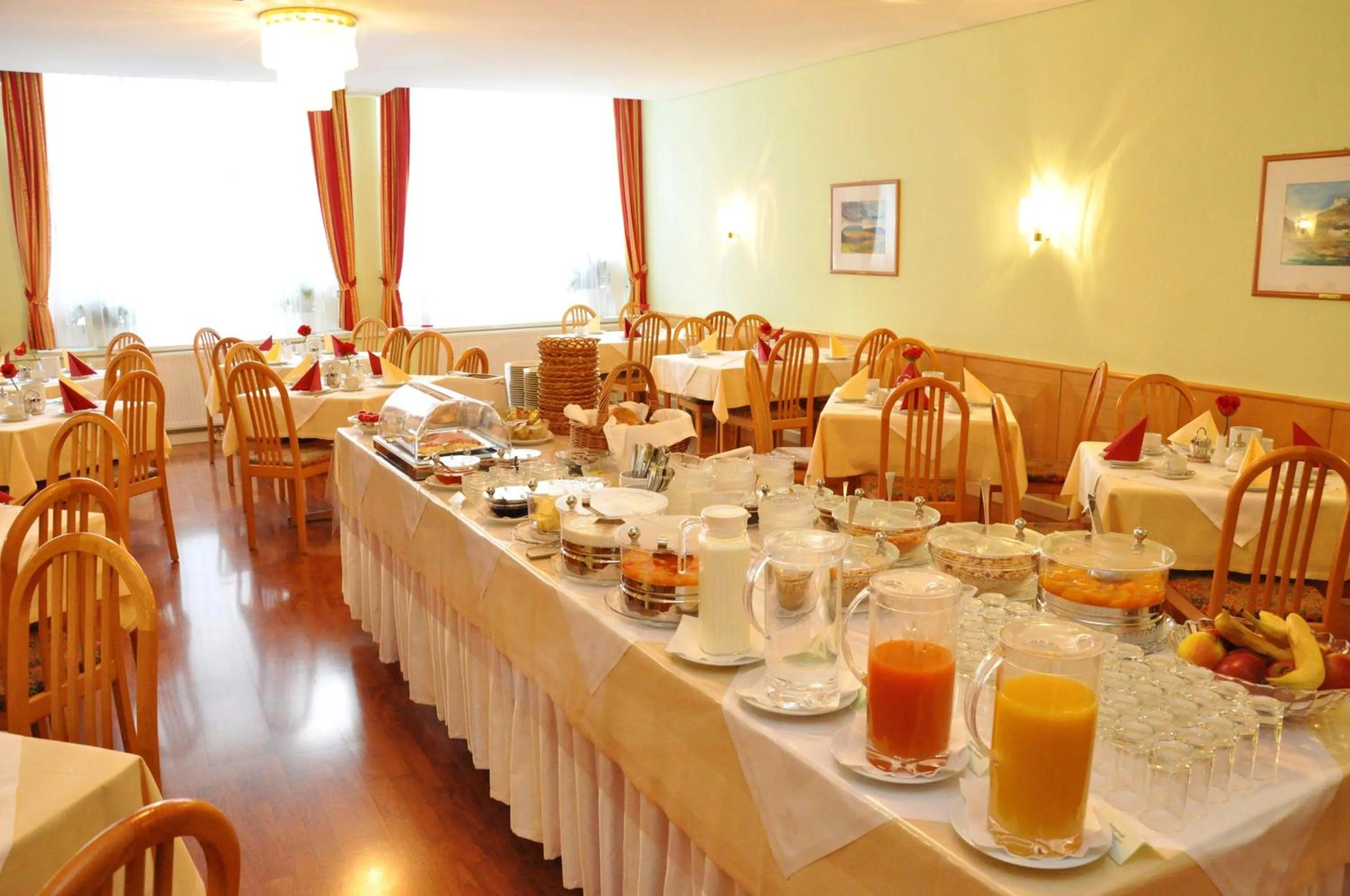 Food and drinks in Hotel Kindler 2,0 Self-Check-In