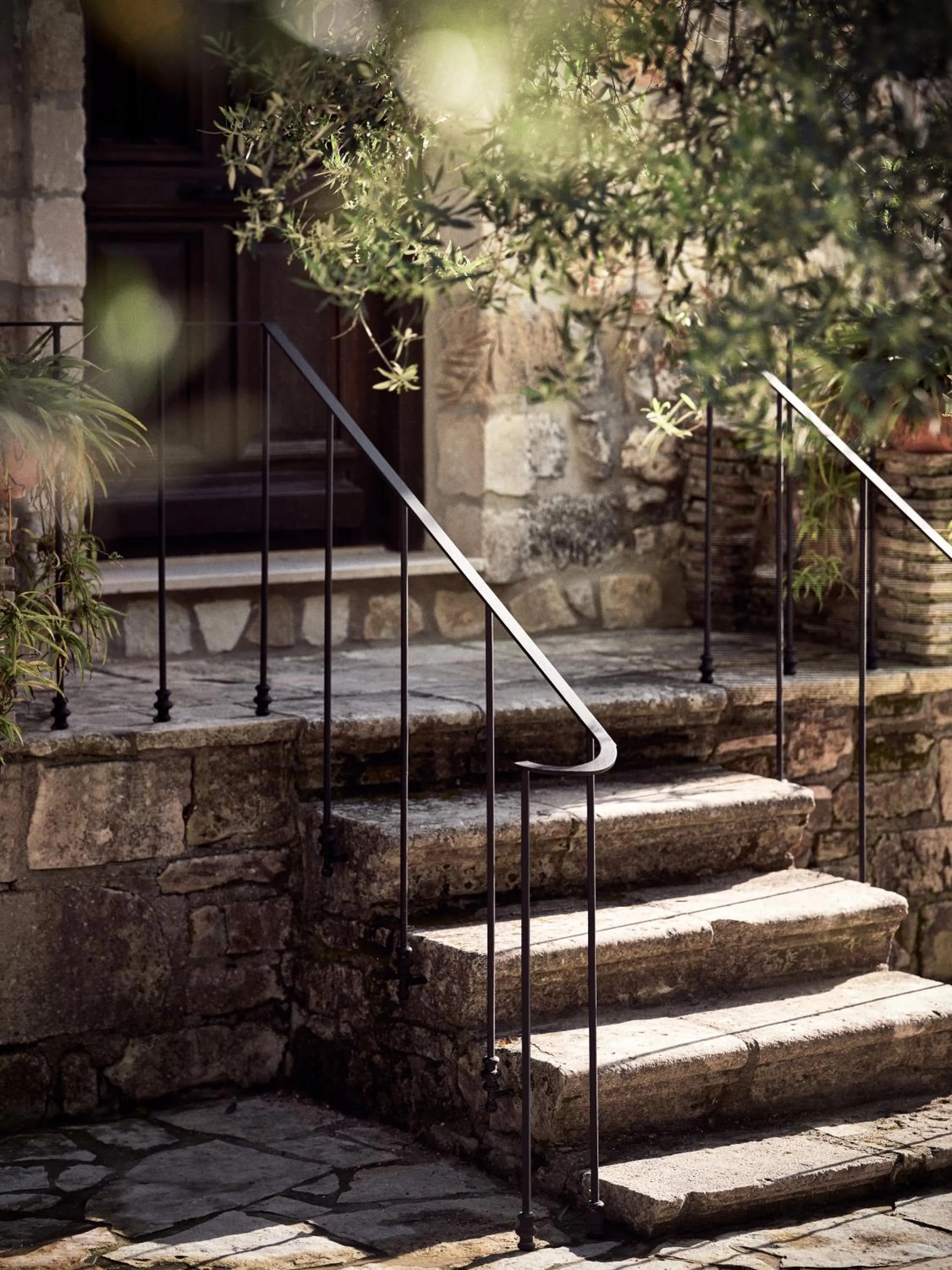 Property building in Leeda's Village