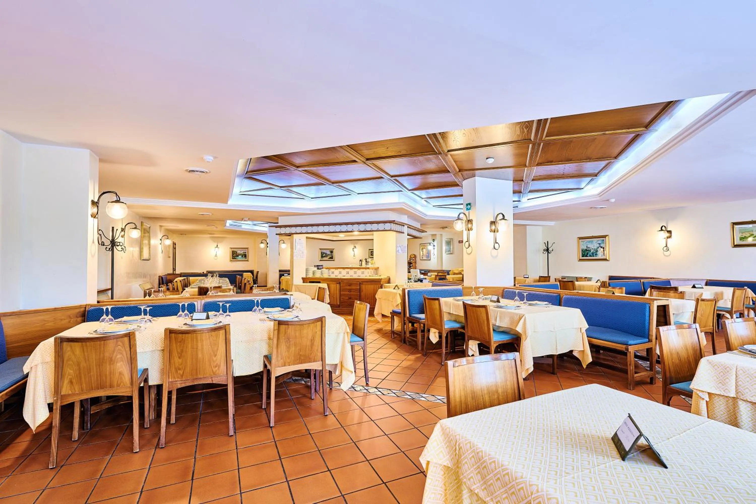 Restaurant/places to eat in Hotel Pizzalto