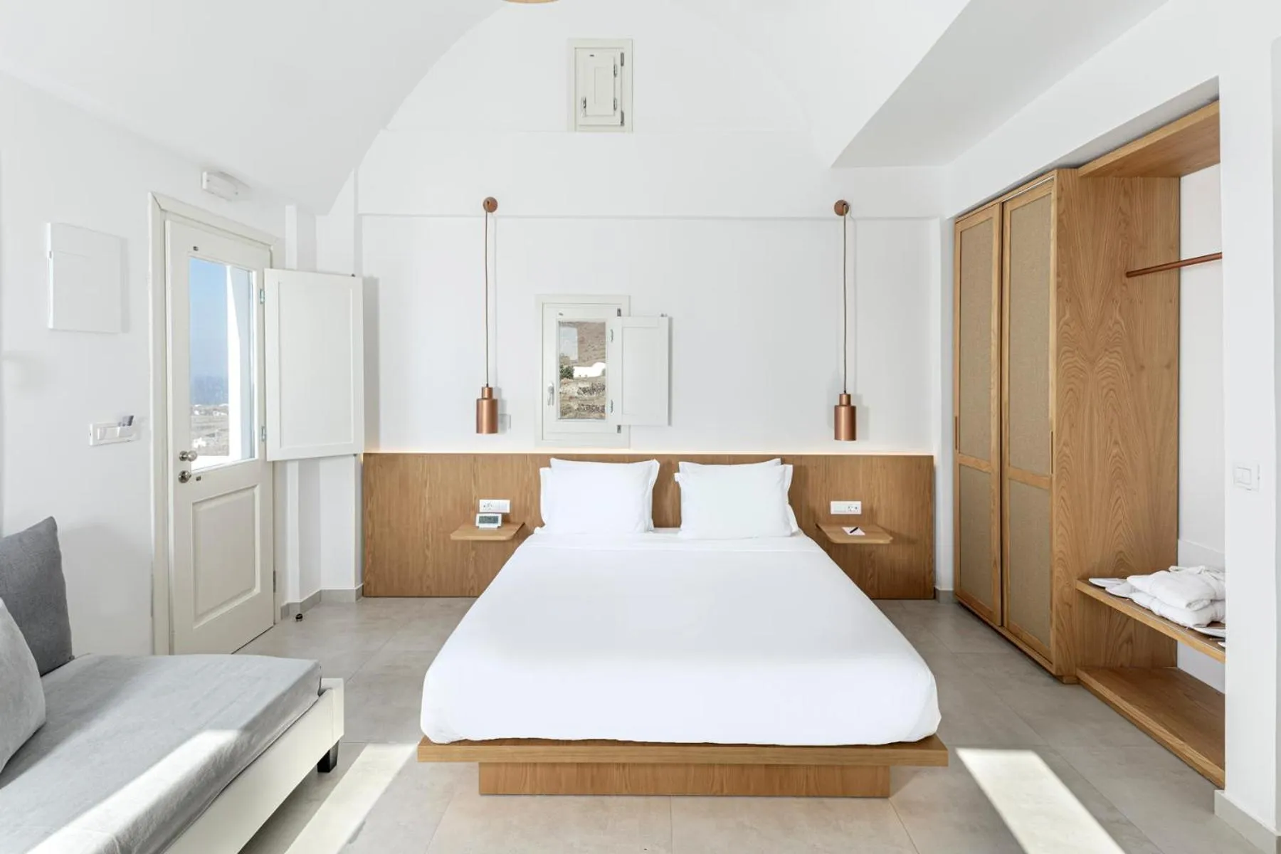 Bed in Secret View Hotel