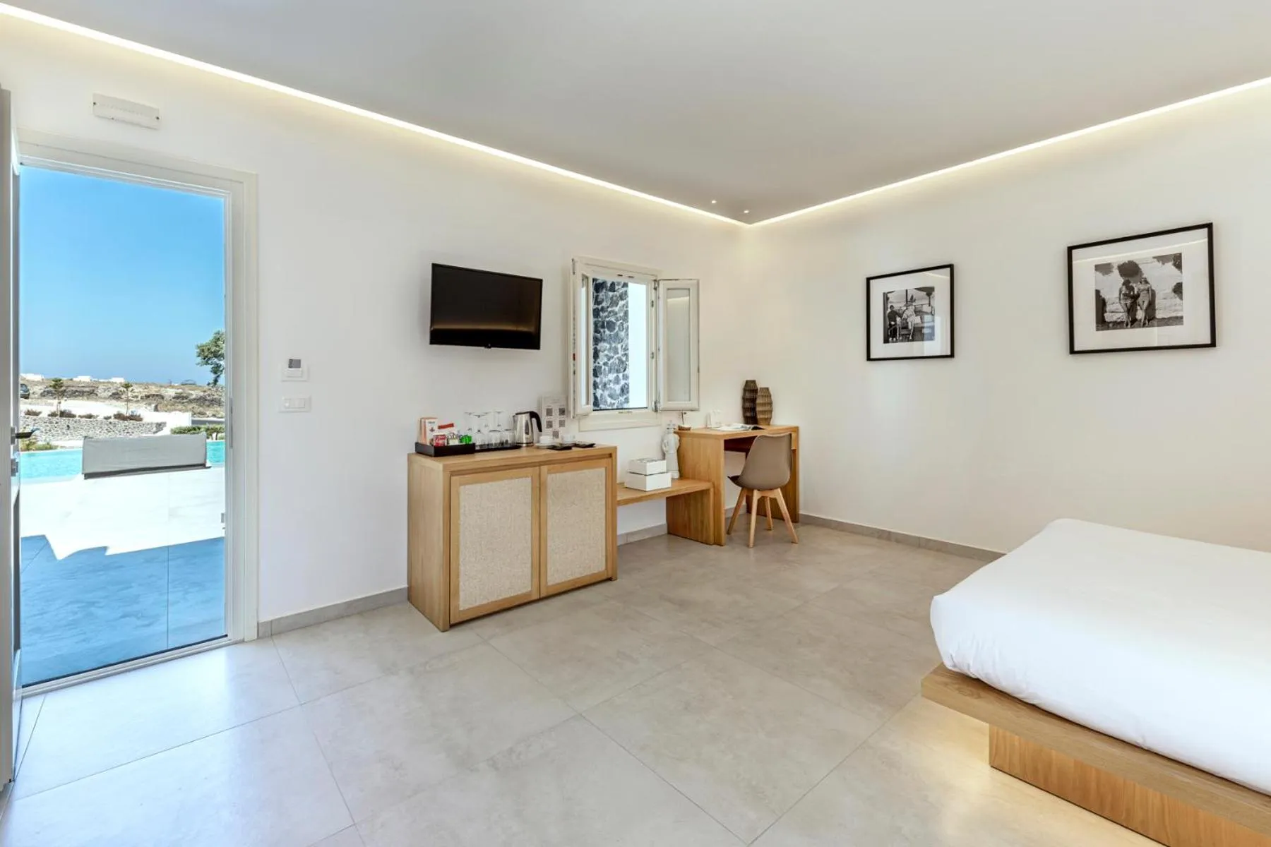 Bed in Secret View Hotel