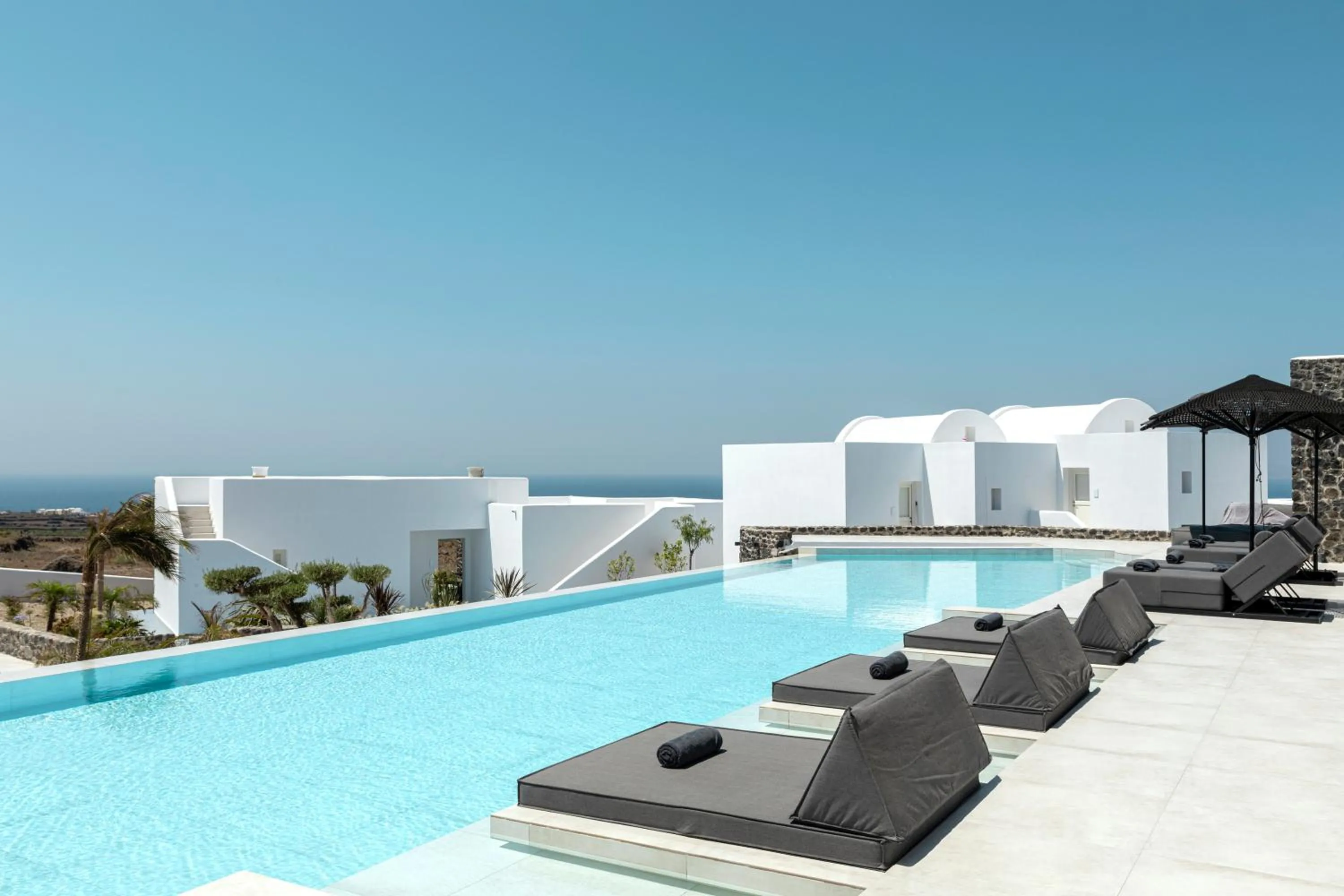 Day in Secret View Hotel