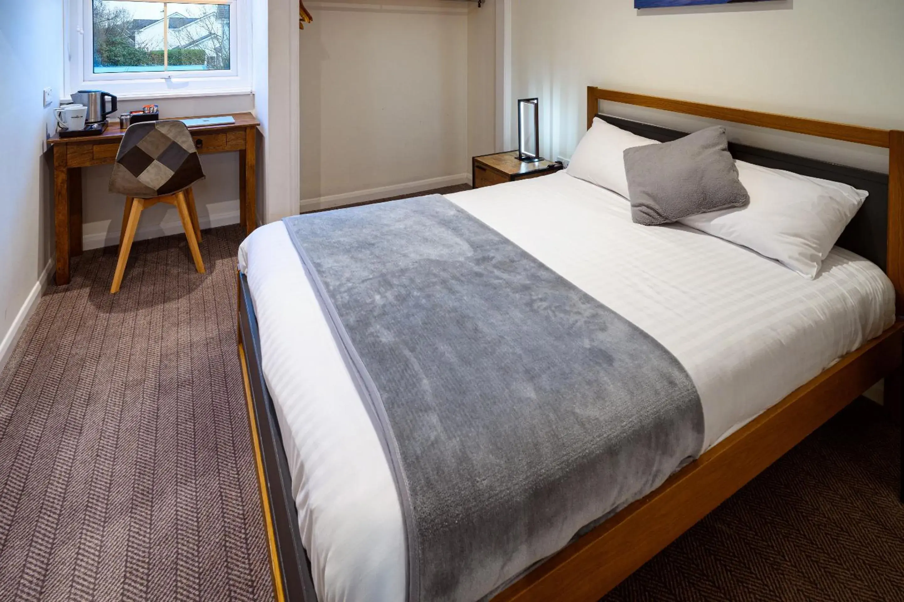 Double Room with Private Bathroom - single occupancy in The Victoria Inn Double Room with Private Bathroom - single occupancy in The Victoria Inn