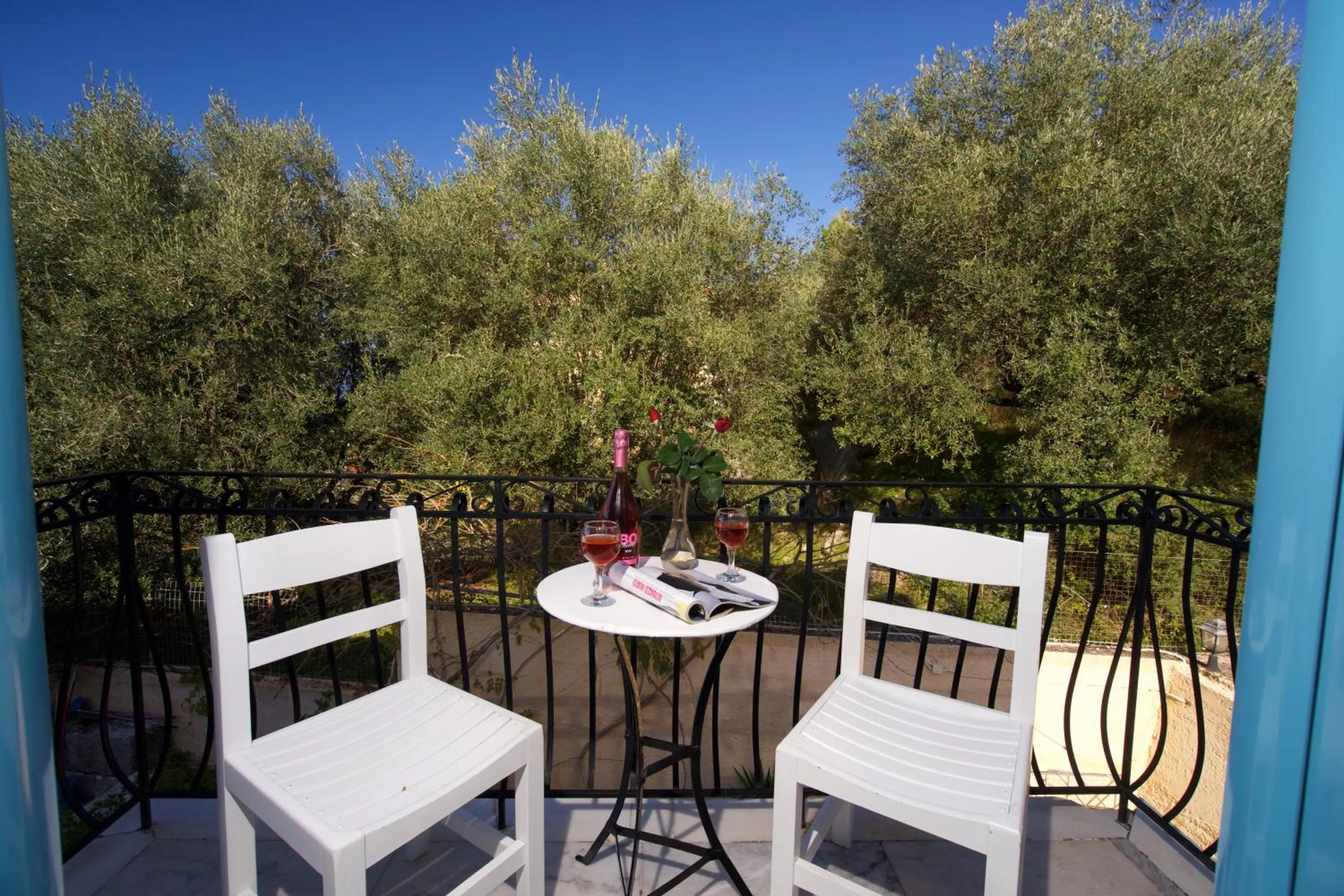 Patio in Prince Studios