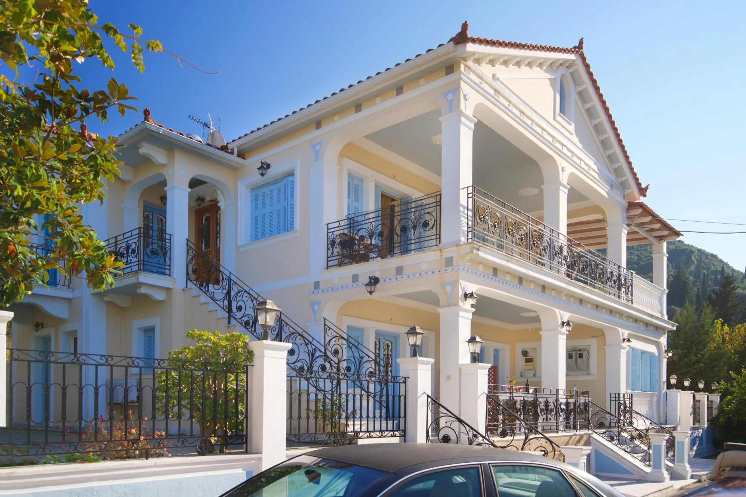 Property building in Prince Studios