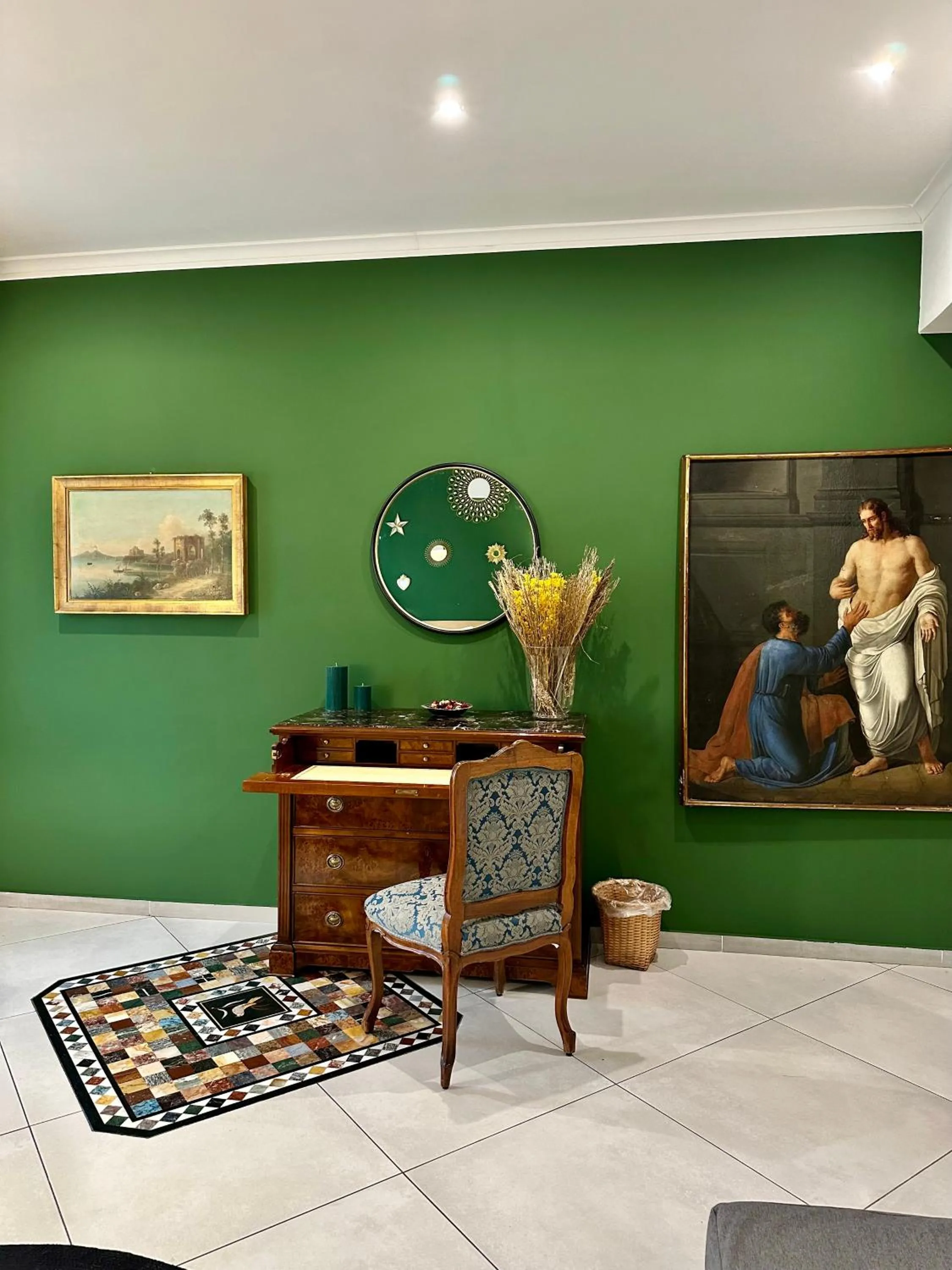 Living room in Santa Clara Suite