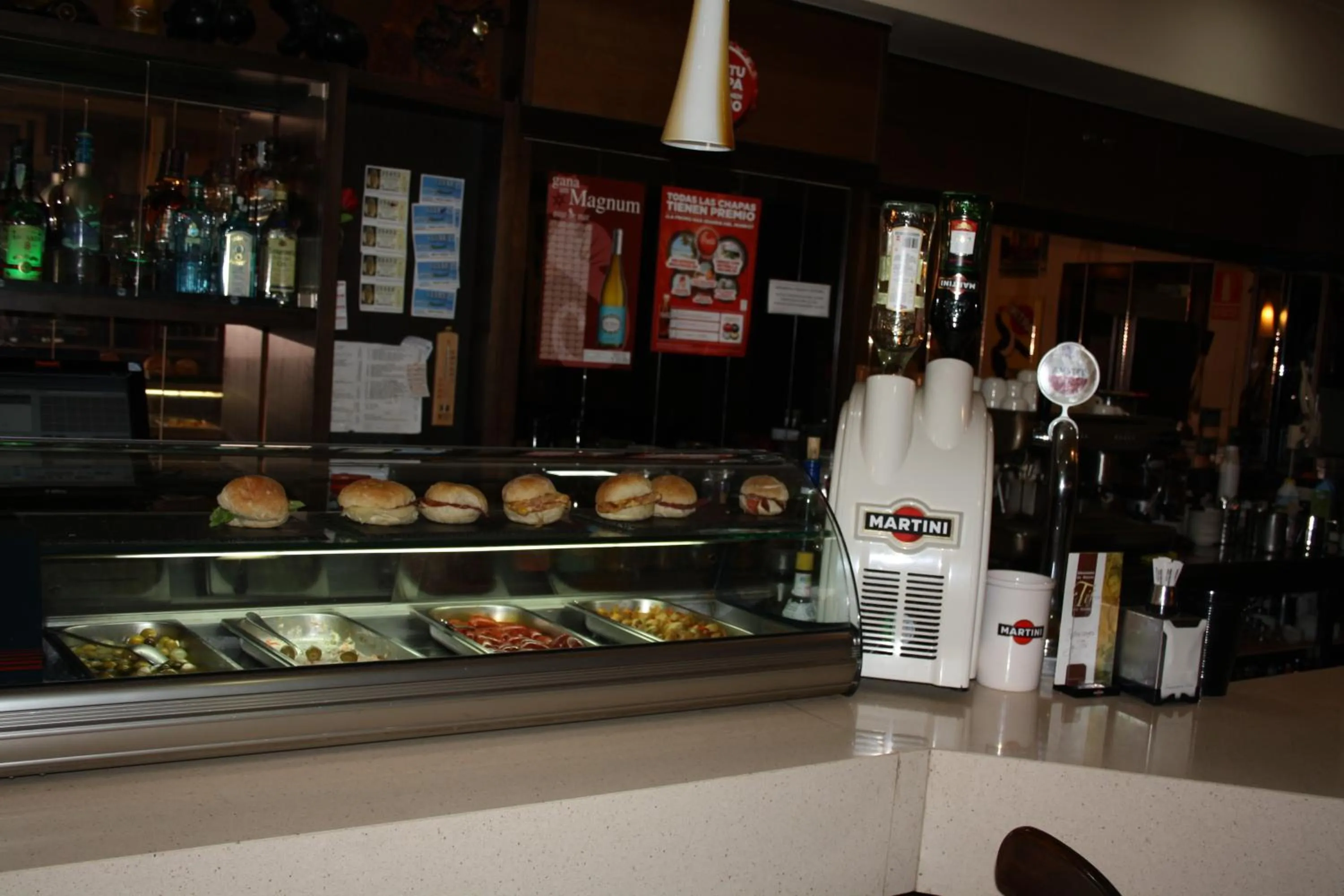 Restaurant/places to eat in Hotel Altiana