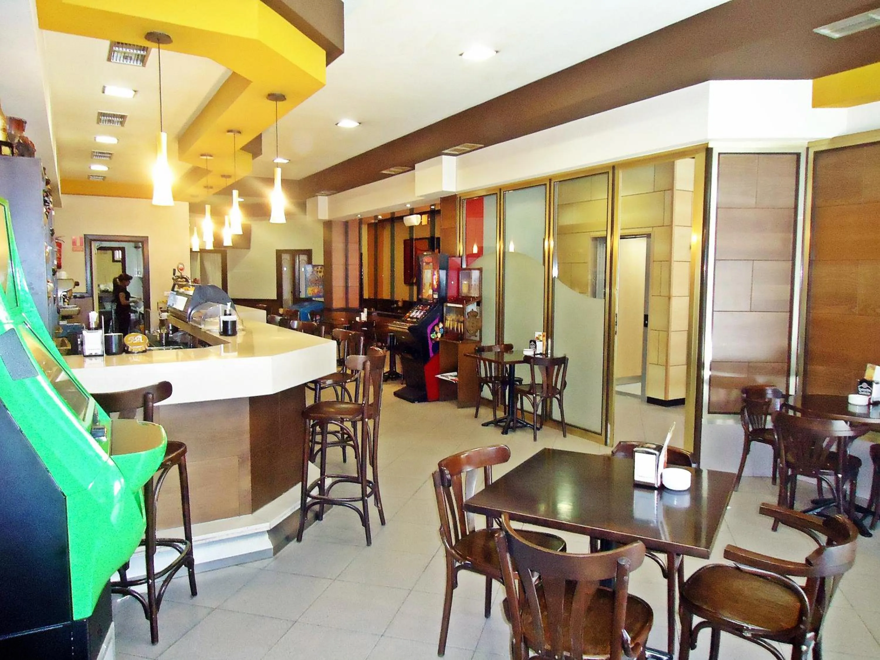 Restaurant/places to eat in Hotel Altiana