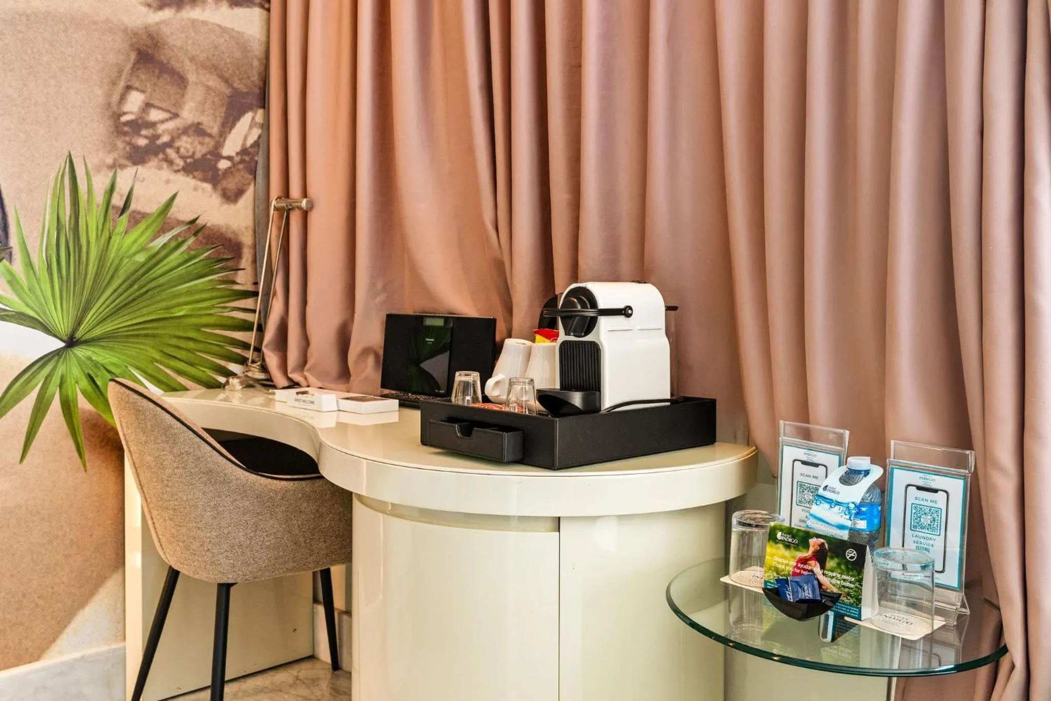 Photo of the whole room in Hotel Indigo Barcelona - Plaza Catalunya 4Sup by IHG