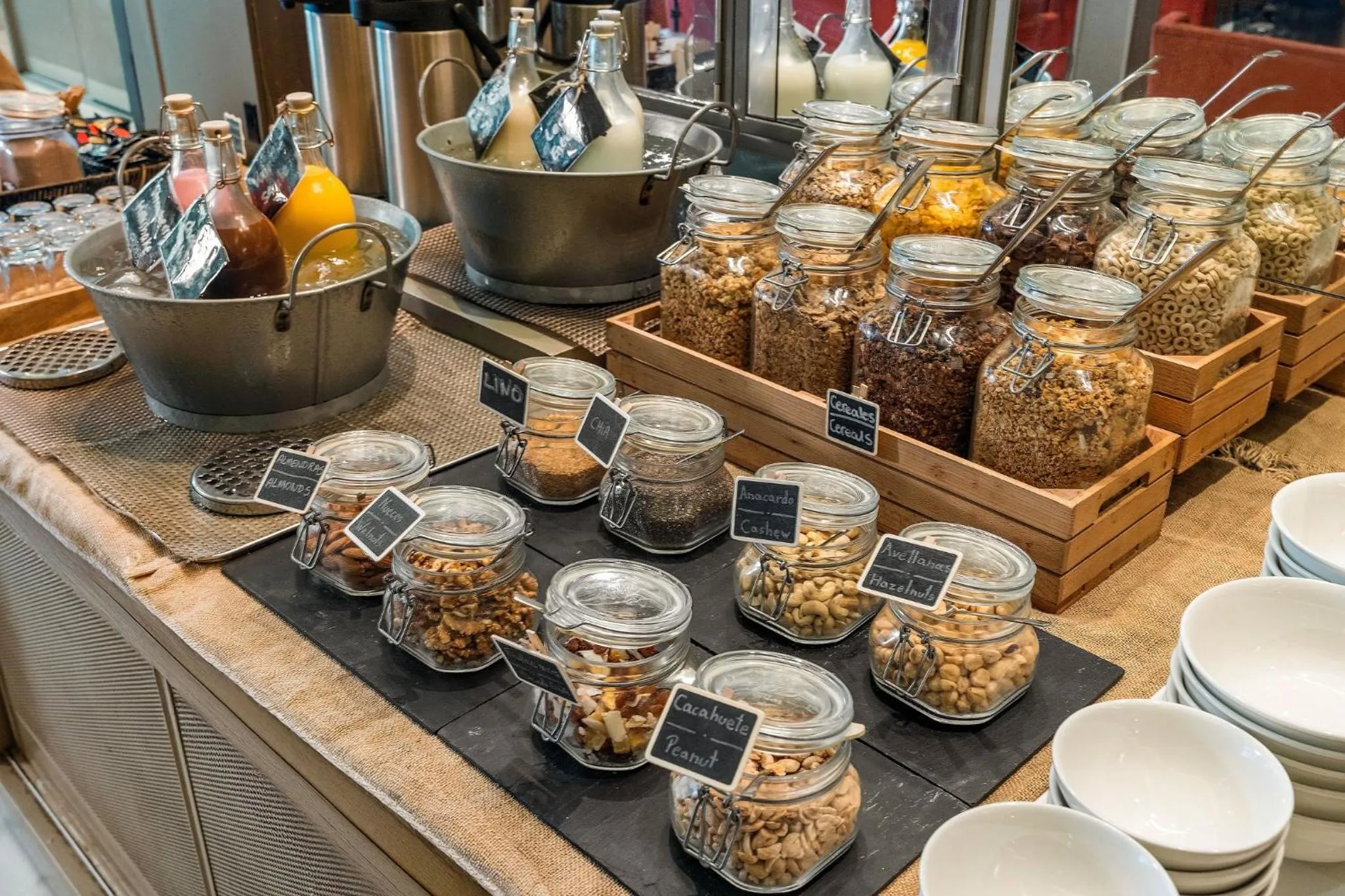 Breakfast in Hotel Indigo Barcelona - Plaza Catalunya 4Sup by IHG