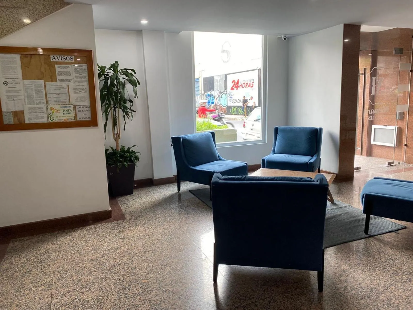 Lobby or reception in Hotel Menara