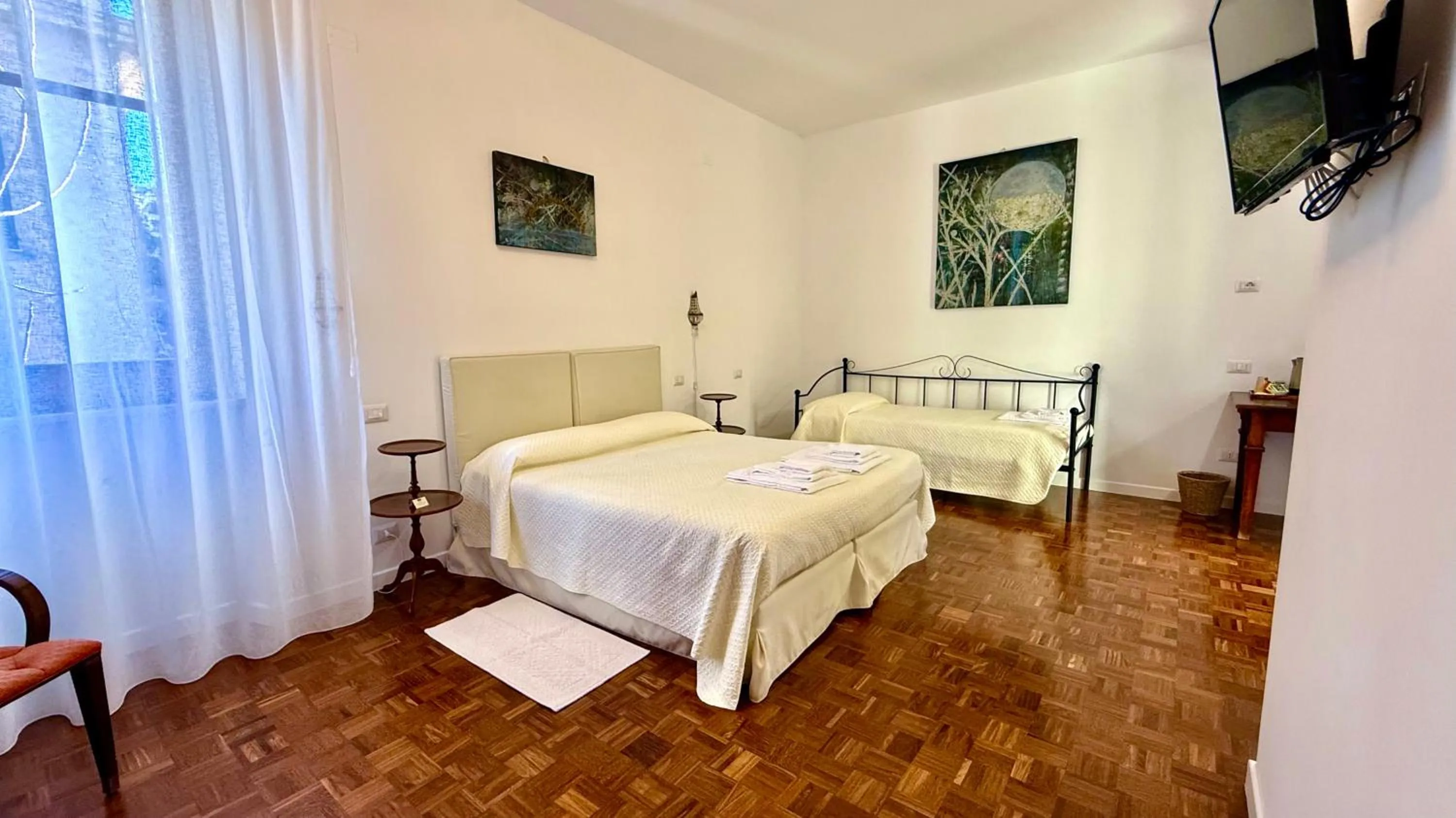 Bed in Locanda dei Buoni e Cattivi