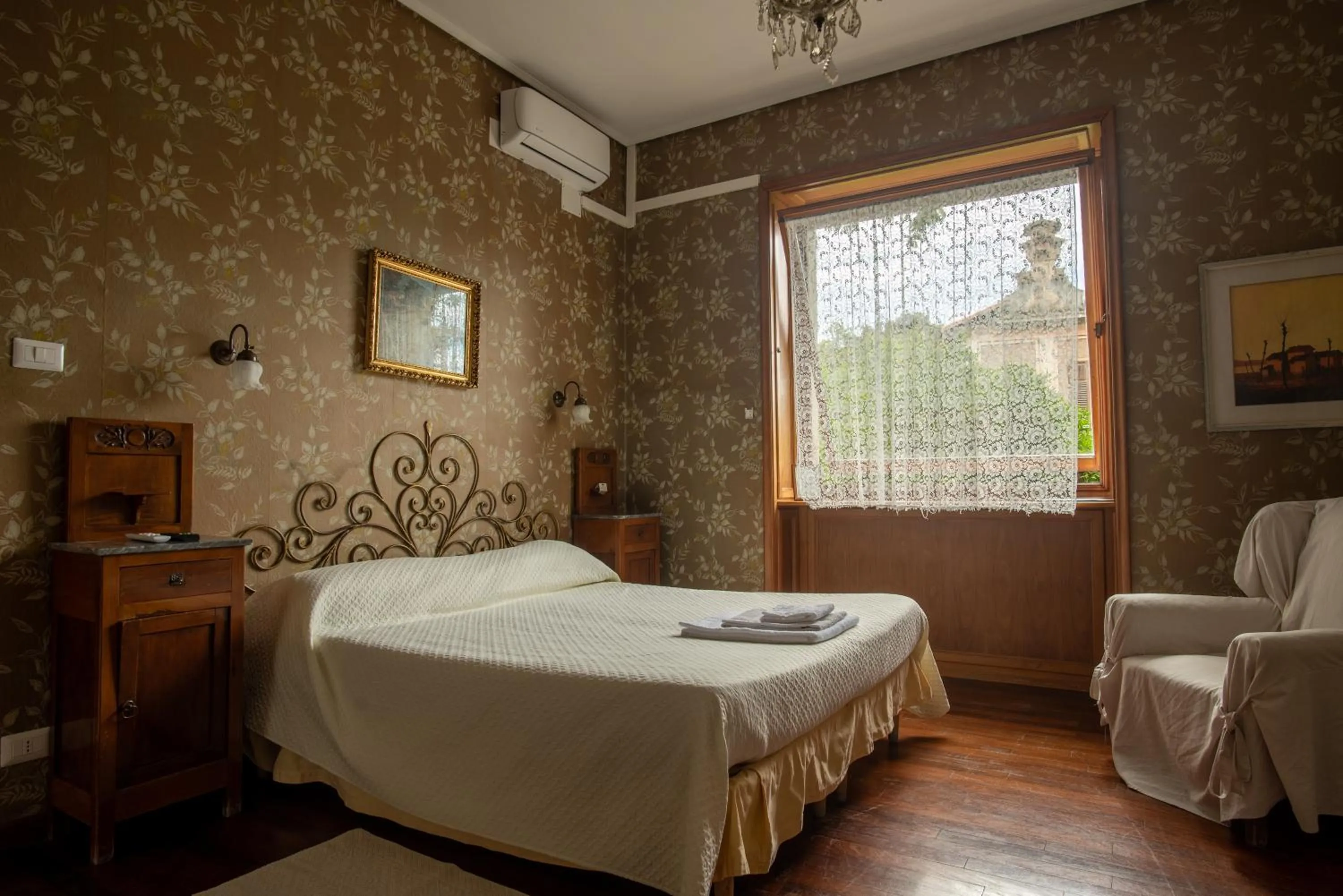 Bed in Locanda dei Buoni e Cattivi