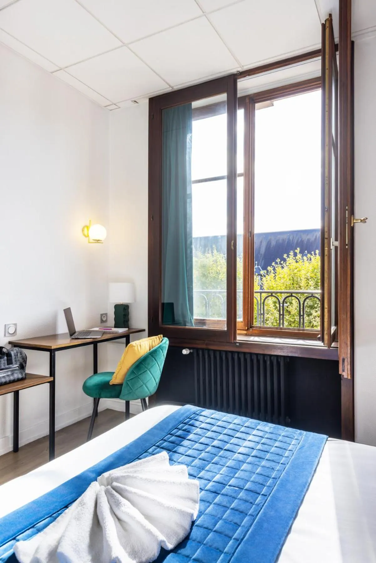 Bed in Hotel Bristol Metz Centre Gare