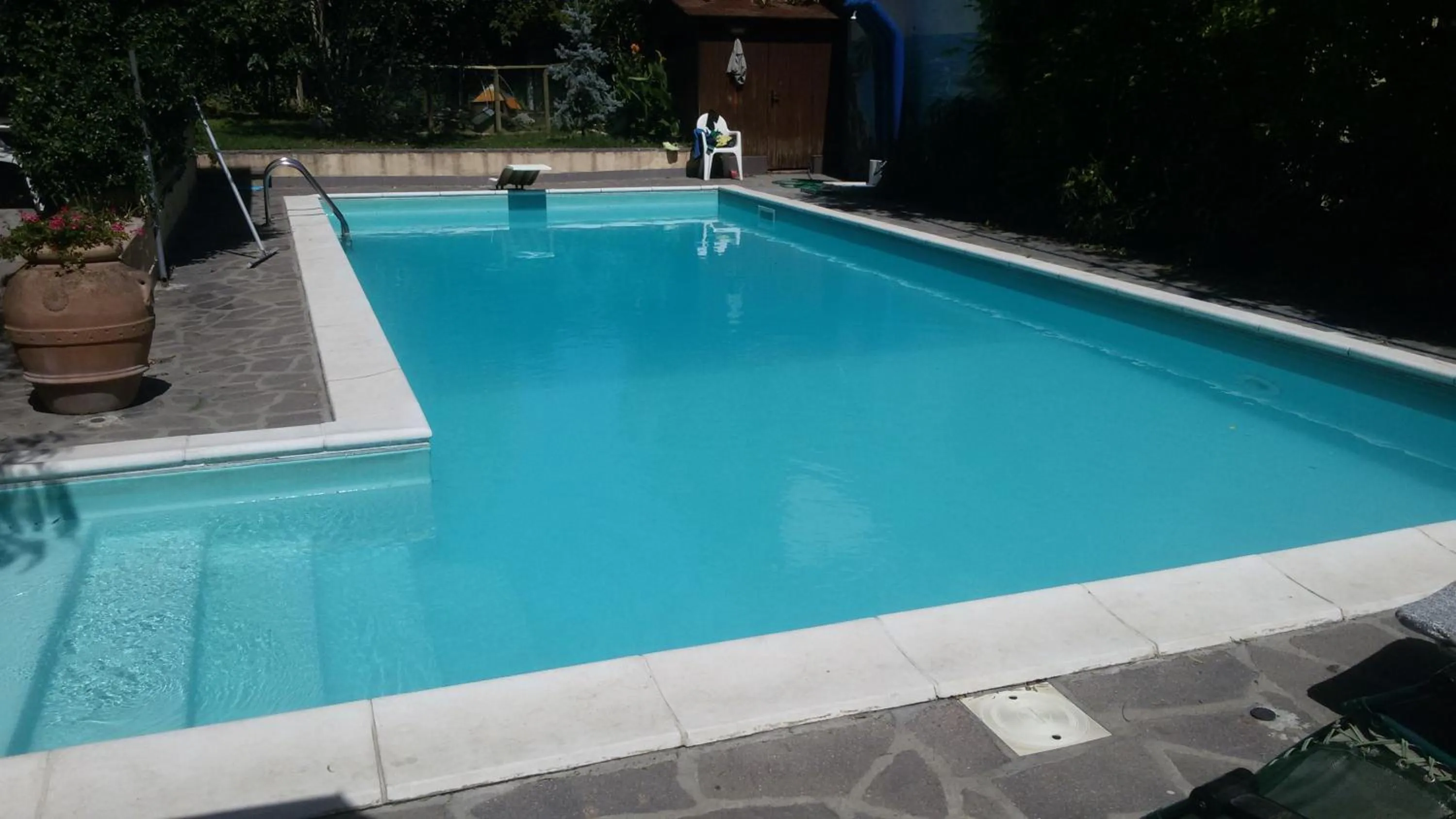 Swimming pool in B&B Il Sognatore