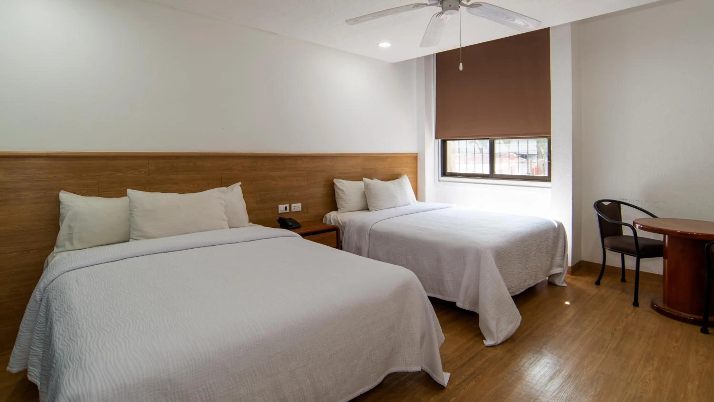 Bed in Hotel San Lucas