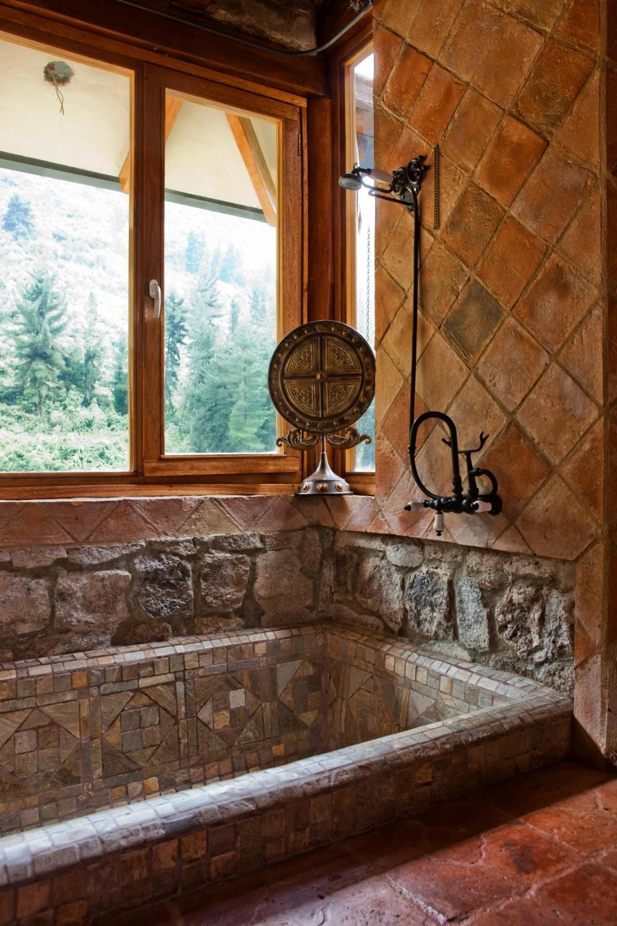 Shower in Hacienda Rumiloma