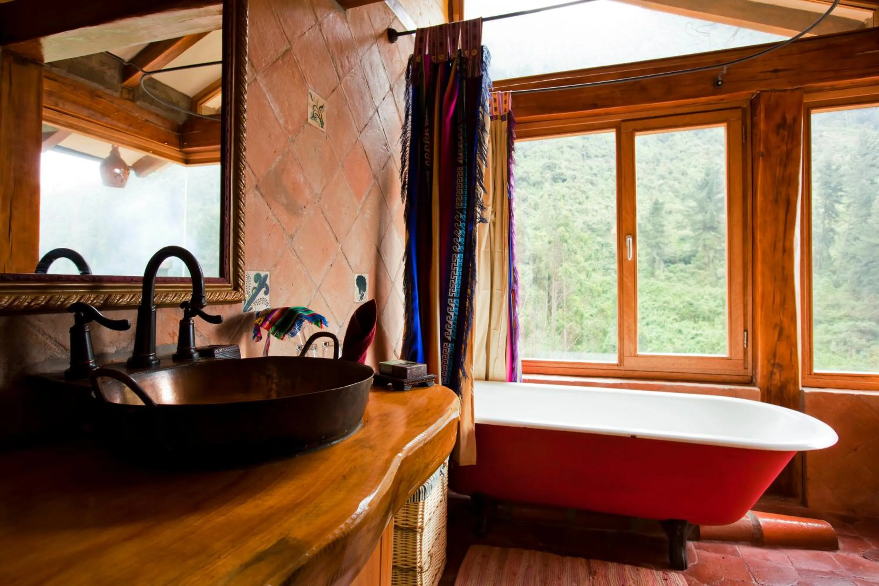 Bathroom in Hacienda Rumiloma