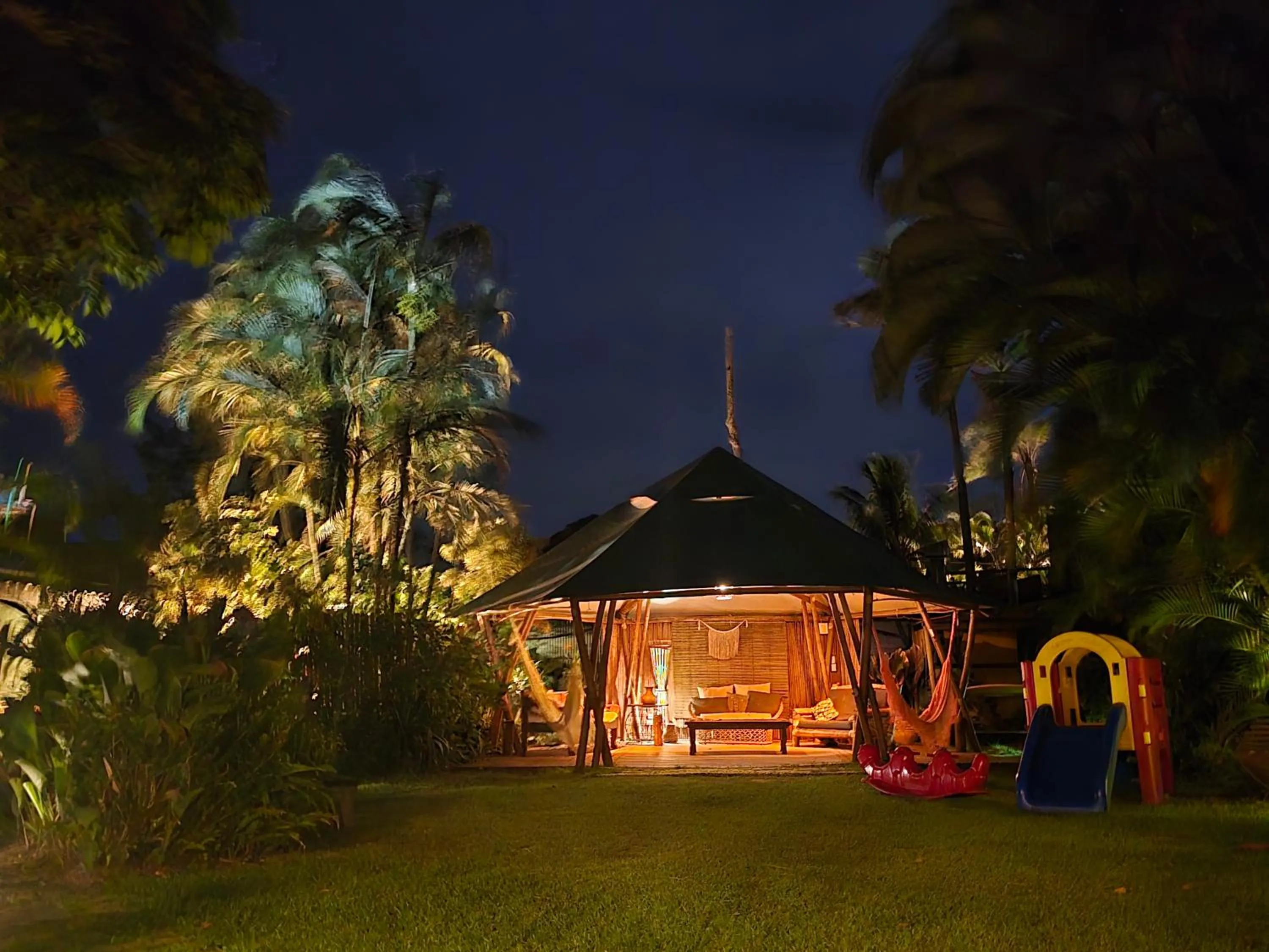 Night in Pousada Treze Luas