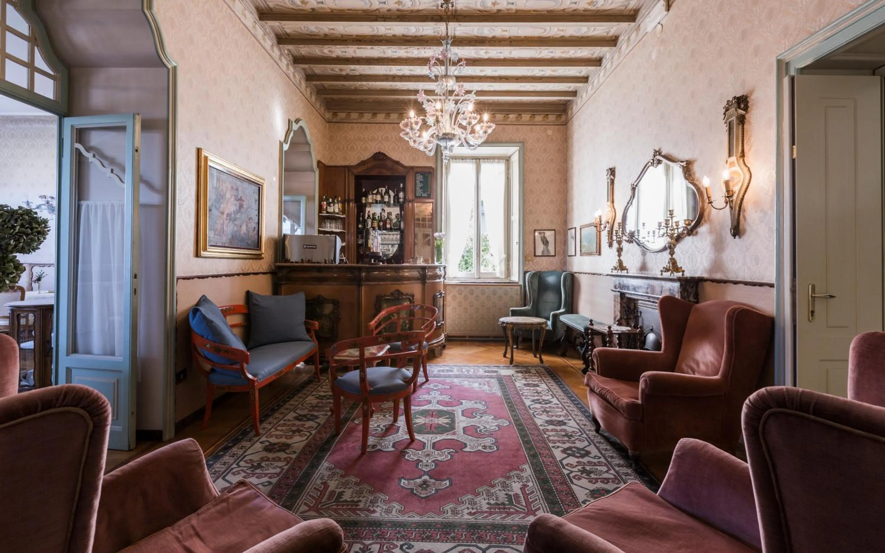 Lounge or bar in Hotel Du Parc