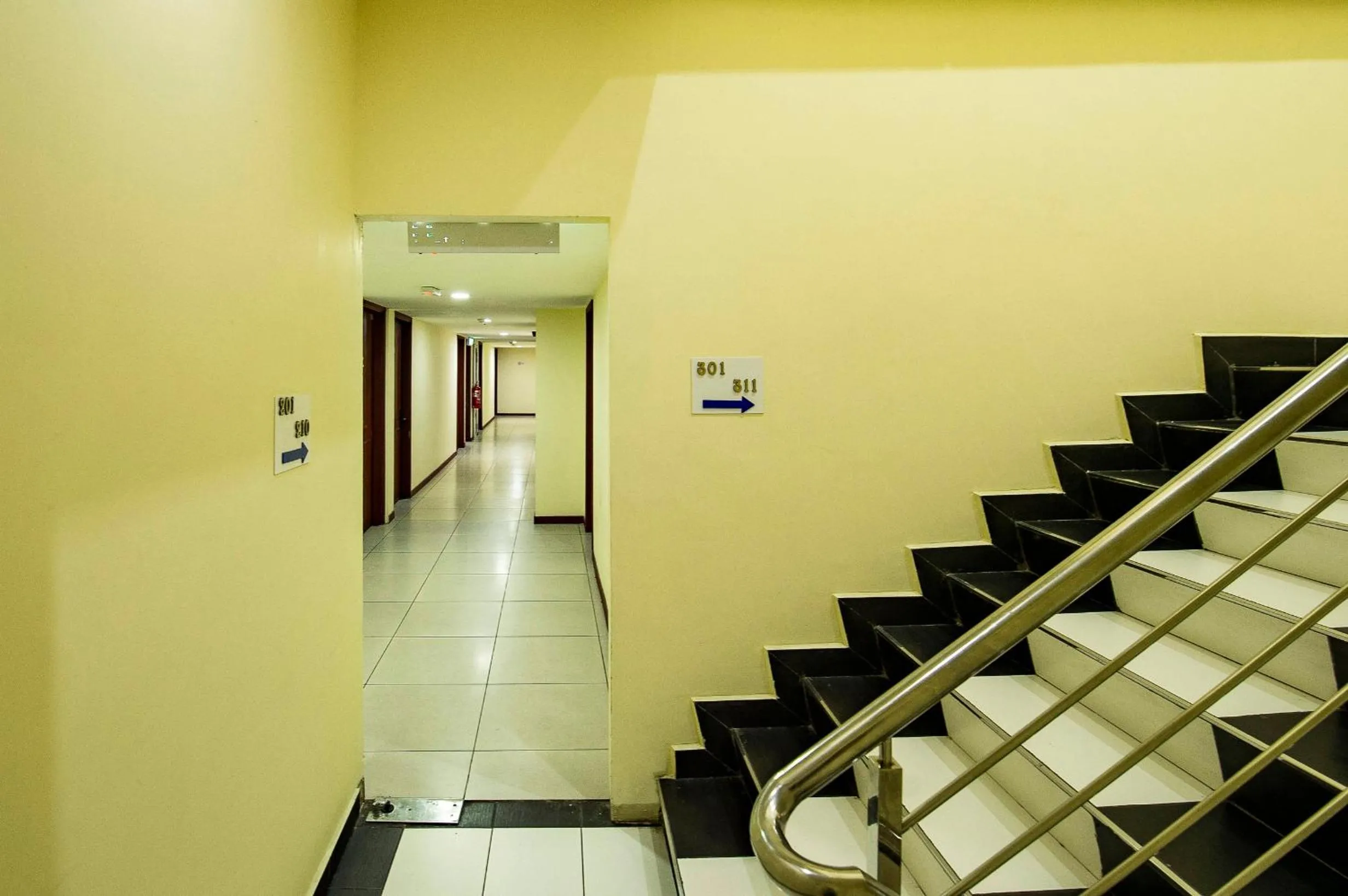 Property building in Pertama Lodge