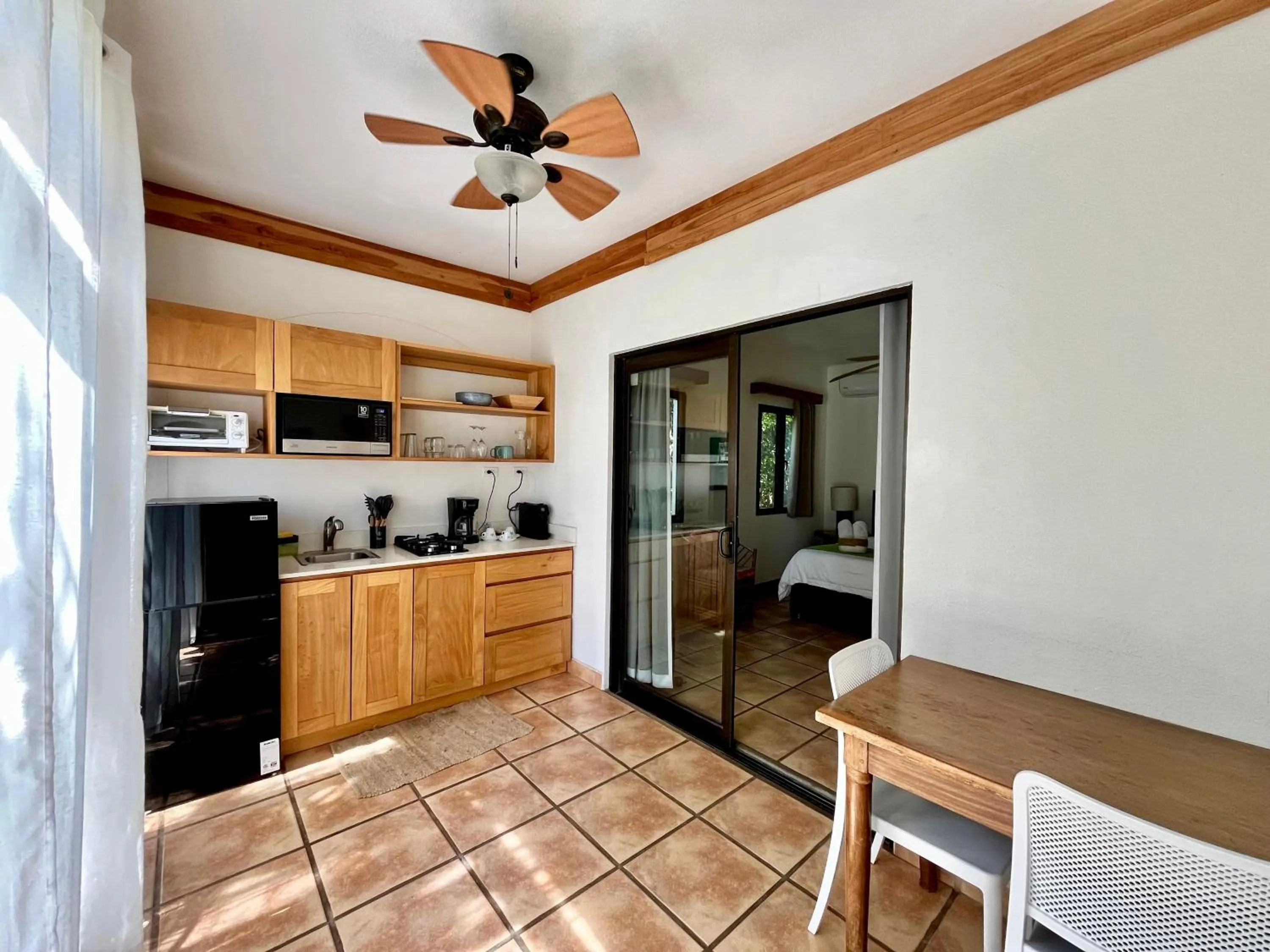kitchen in Hotel Cantarana